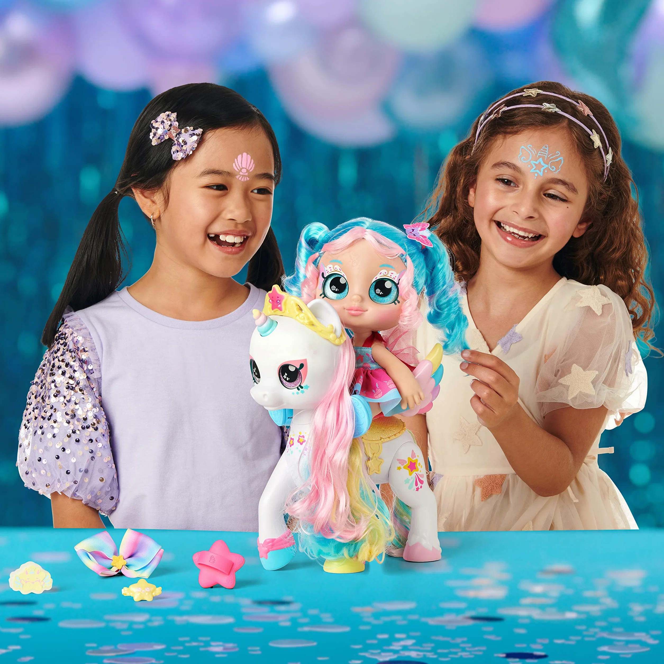 Kindi Kids Secret Saddle Makeup Dress. 1 magiczna gąbka. Akcesoria do szczotkowania i stylizacji grzywy jednorożca można znaleźć w jego siodle, 50247, Wielokolorowy, M