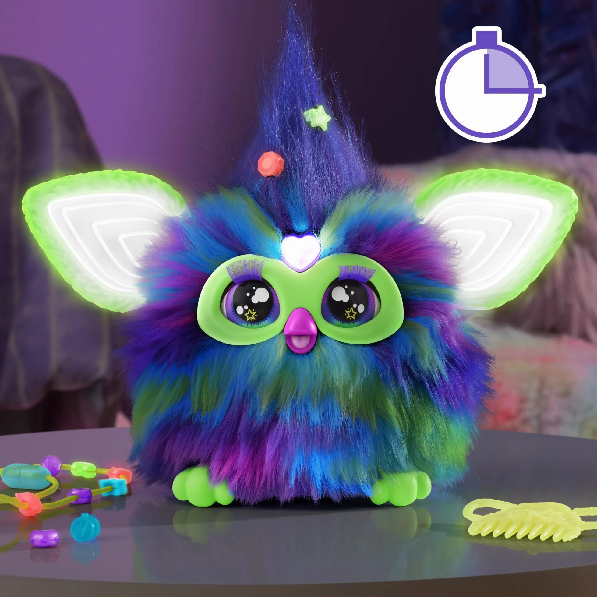 Furby Edycja Galaxy, świecąca, 15 modnych akcesoriów, interaktywne pluszowe zabawki dla dzieci w wieku 6 lat, głos animatroniczny (tylko Amazon)