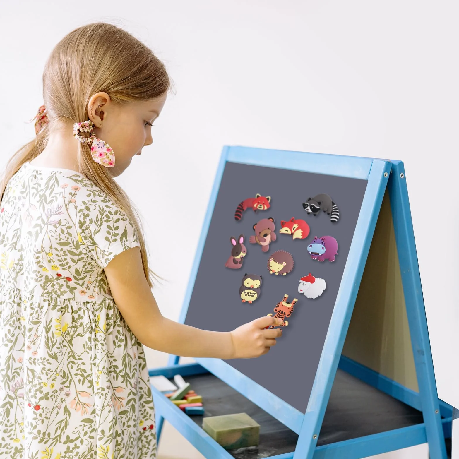 Magnesy na lodówkę i lodówkę są przeznaczone dla małych dzieci, magnesy na lodówkę dla dzieci w wieku szkolnym i niemowlęta oraz magnesy dla niemowląt (16 sztuk zwierząt!)