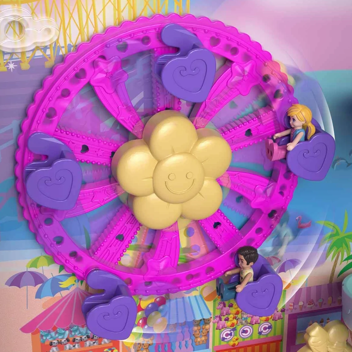 Polly Pocket Wakacyjny kurort Zestaw Walizka z 4 lalkami, 1 pojazdem i ponad 25 akcesoriami, HKV43