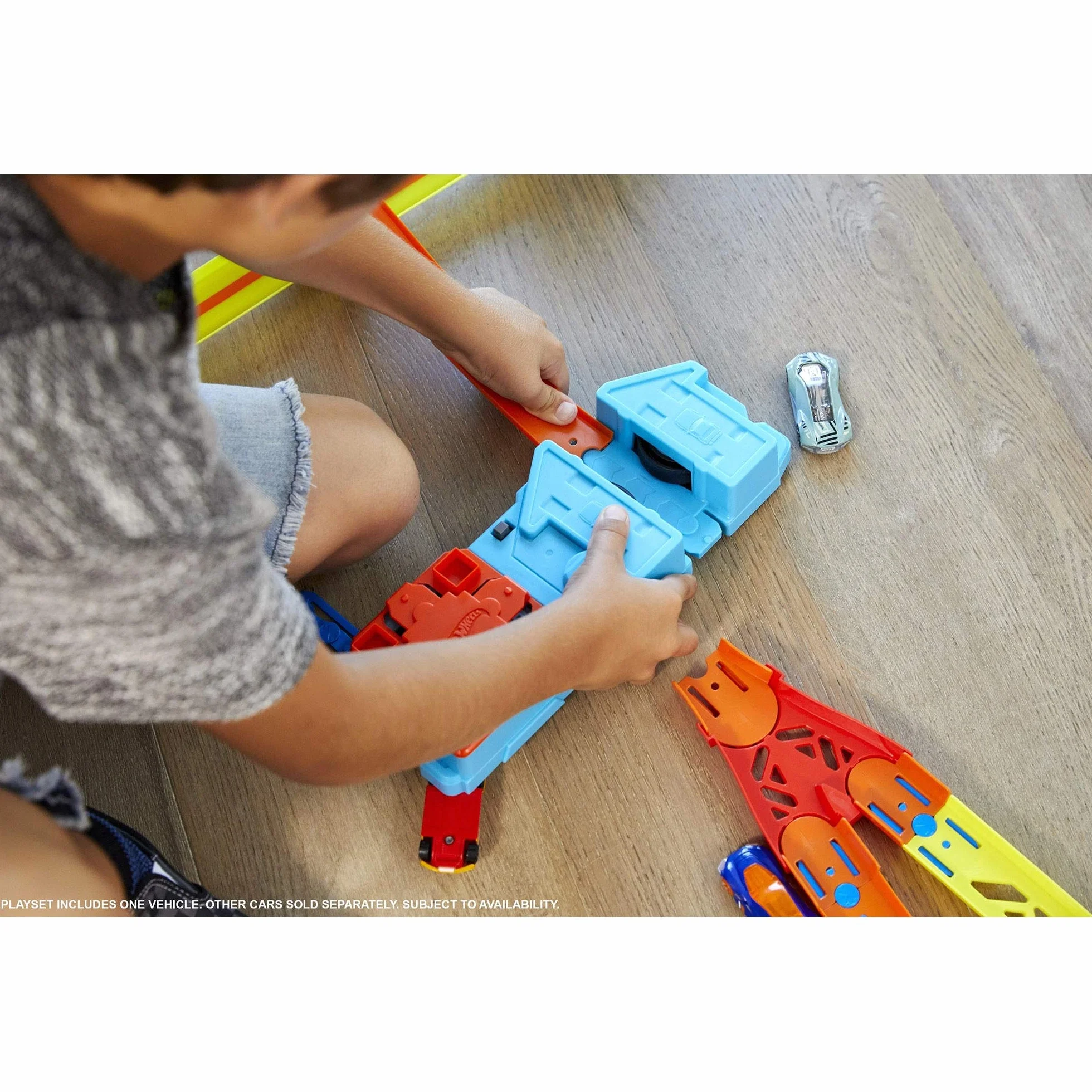 Hot Wheels Odjazdowe akcesoria Track Builder pozwolą Ci budować bez końca niezwykłe trasy dla samochodzików, GBN81