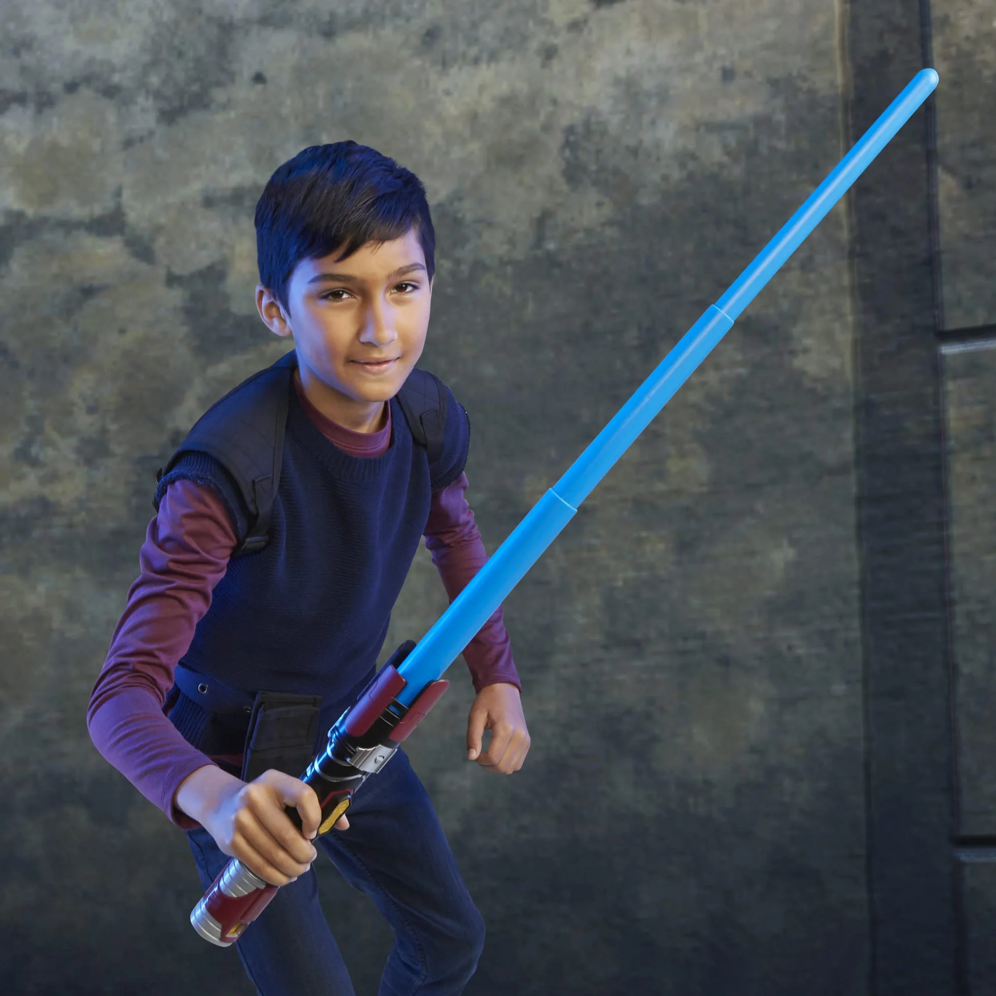 Star Wars Lightsaber Forge, miecz świetlny Anakin Skywalker z niebieskim ostrzem, możliwość personalizacji, dla dzieci od 4 lat