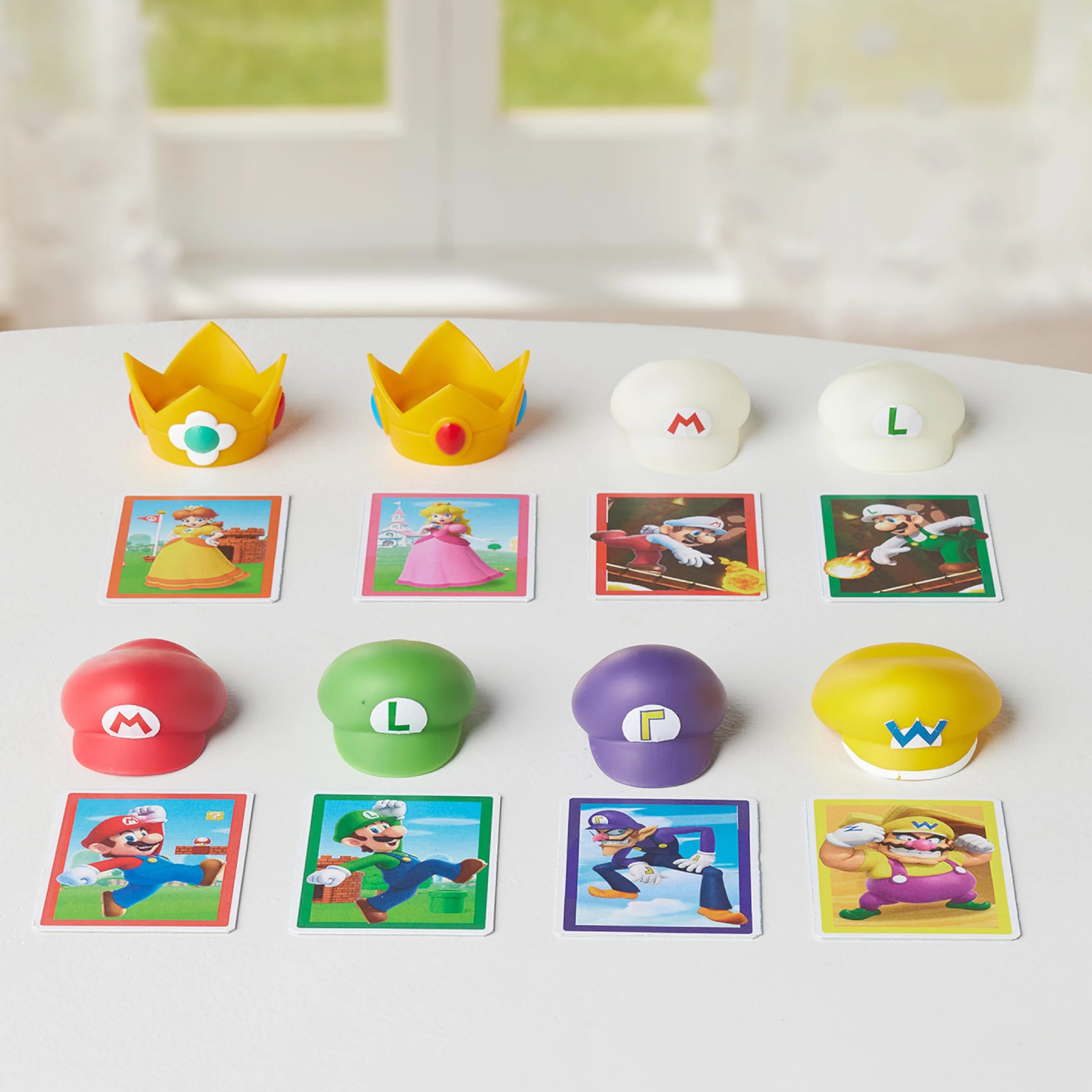 EPOCH Games Super Mario - 7554 Super Mario Cap Stacker Czapki z w górę