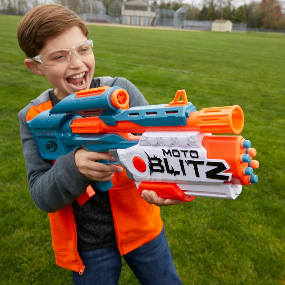 Wyrzutnia Nerf Elite 2.0 Motoblitz, zautomatyzowane wystrzeliwanie 10 strzałek, wystrzeliwanie 6 strzałek naraz funkcją Airblitz, magazynek, 22 strzałki Elite