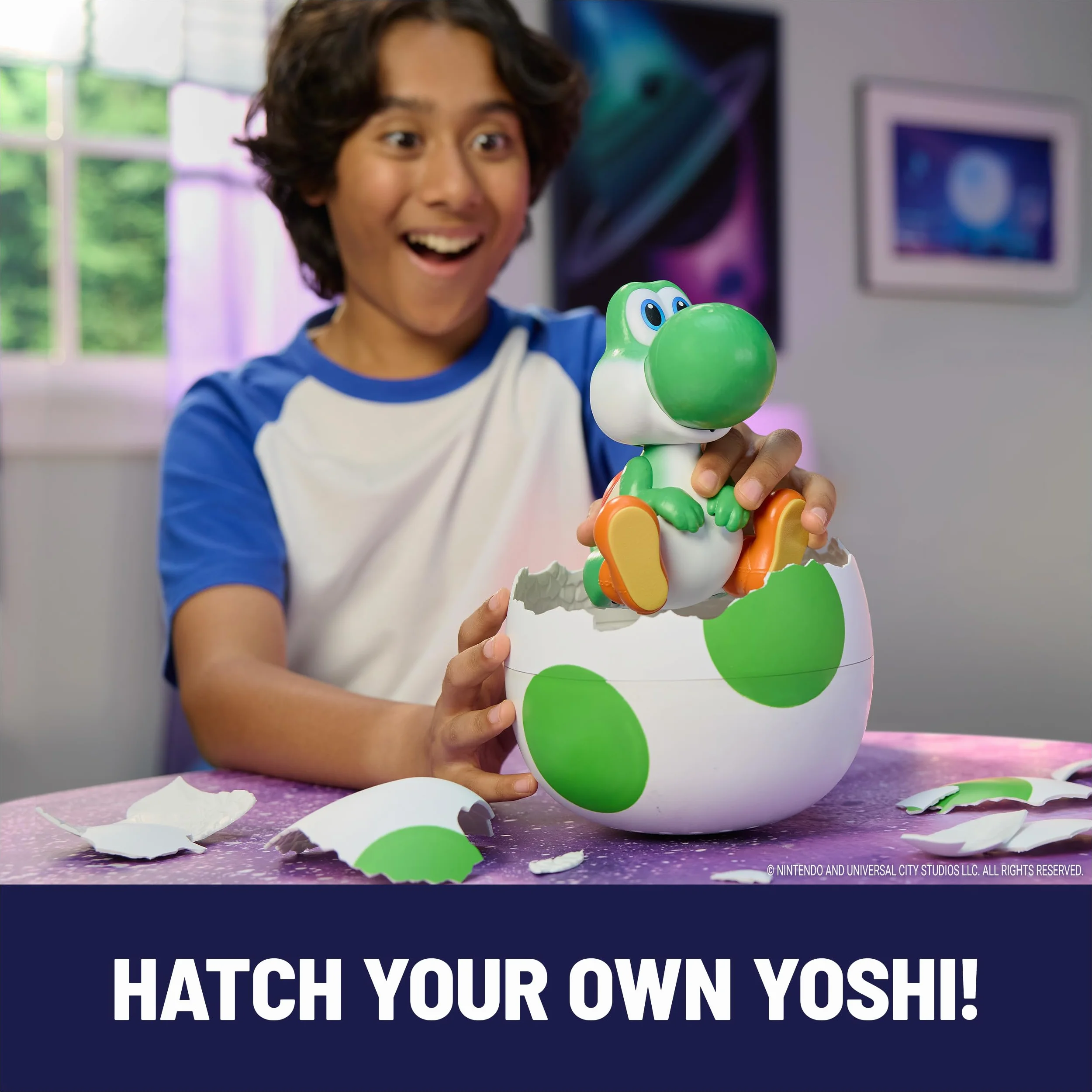 Hatchin' Yoshi Super Mario Galaxy Movie Interactive Egg Action Figure with Sounds Ages 4+ Batteries Included