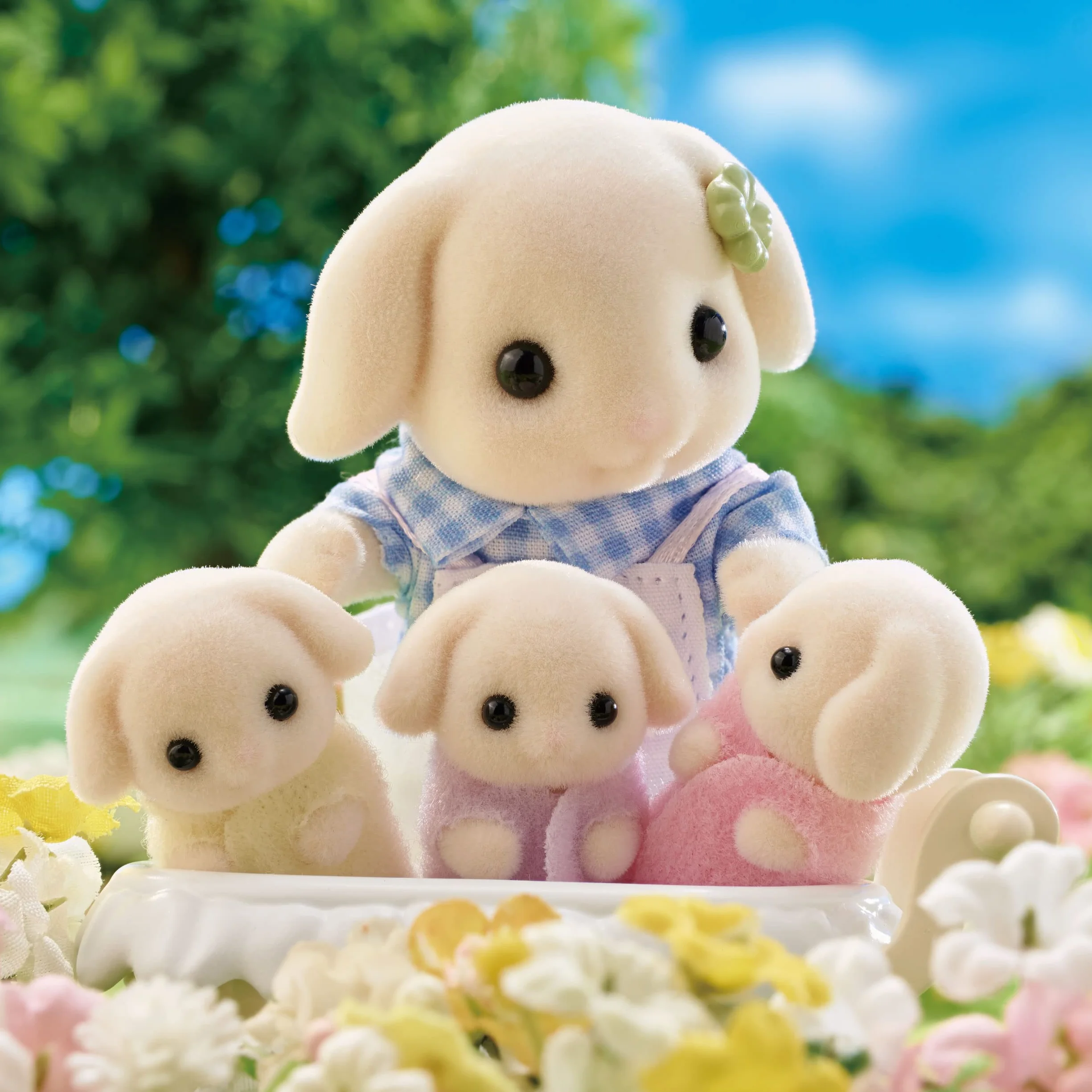 Sylvanian Families - 5735 Flora Rabbit Family - Figurki i akcesoria