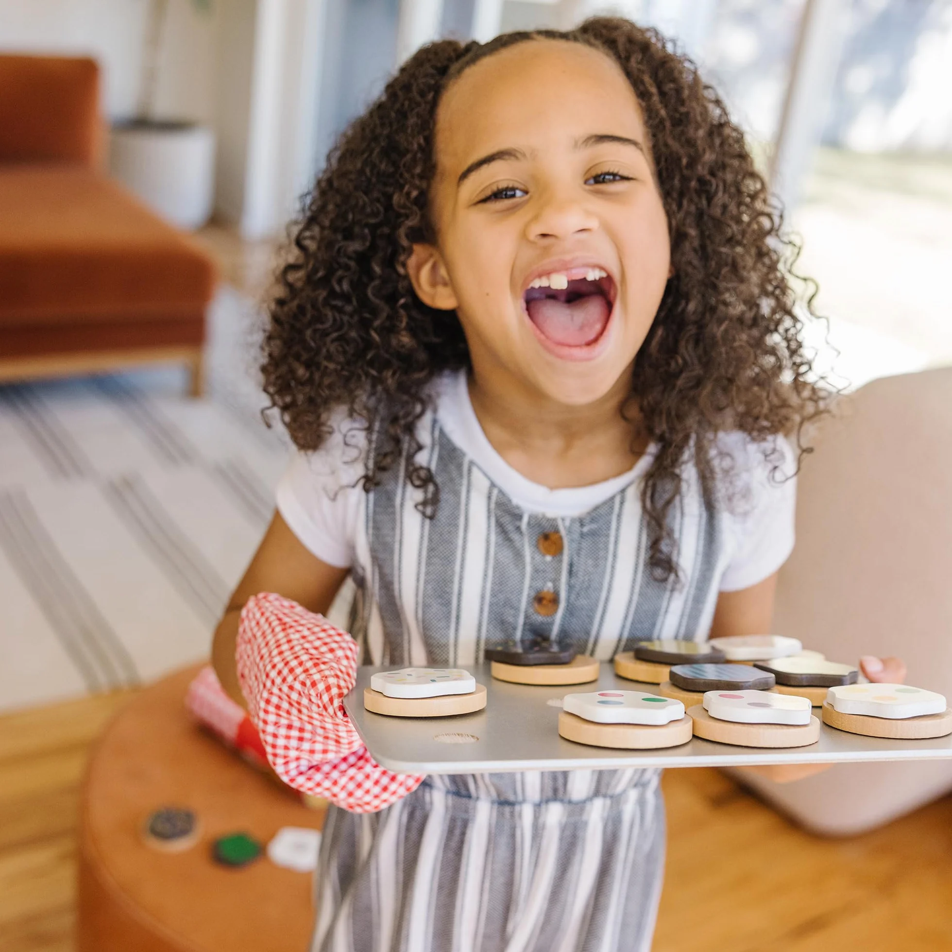 Melissa & Doug drewniany zestaw z ciasteczkami Zabawa Imaginacyjna Drewniane zabawki jedzenie 3+ Prezent dla chłopca lub dziewczynki