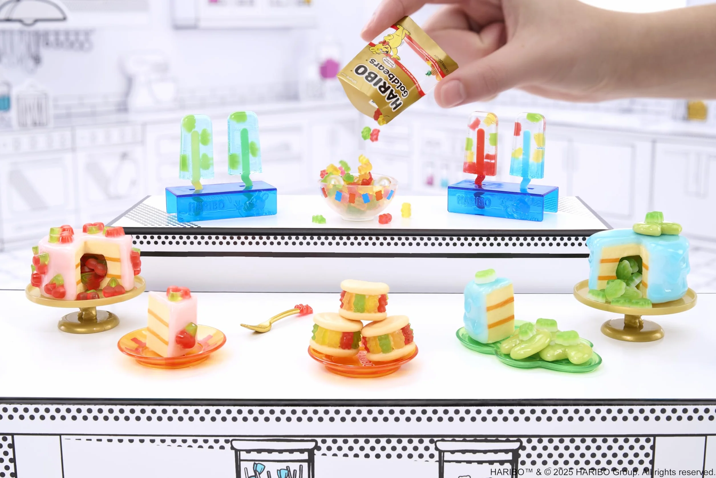 MGA’s Miniverse Make It Mini Haribo Multipack– Mini Kolekcjonerskie Słodycze DIY! Mieszaj, Łącz i Twórz Realistyczne Repliki z Żywicy. Zestaw jest NIEJADALNY – dla Kolekcjonerów w Wieku 8+