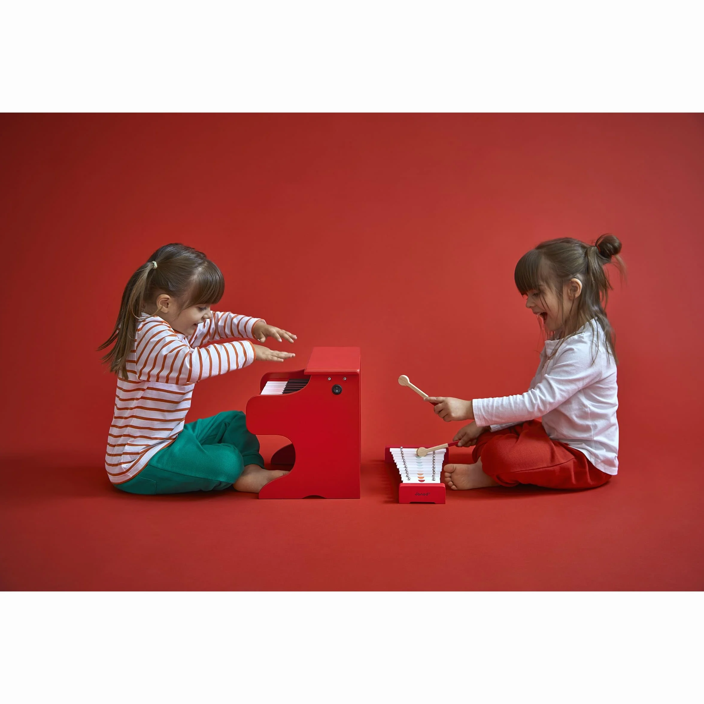 Janod - My First Confetti Wooden Electronic Piano - Pretend Play and Musical Awakening Toy - from 3 Years Old, J07618