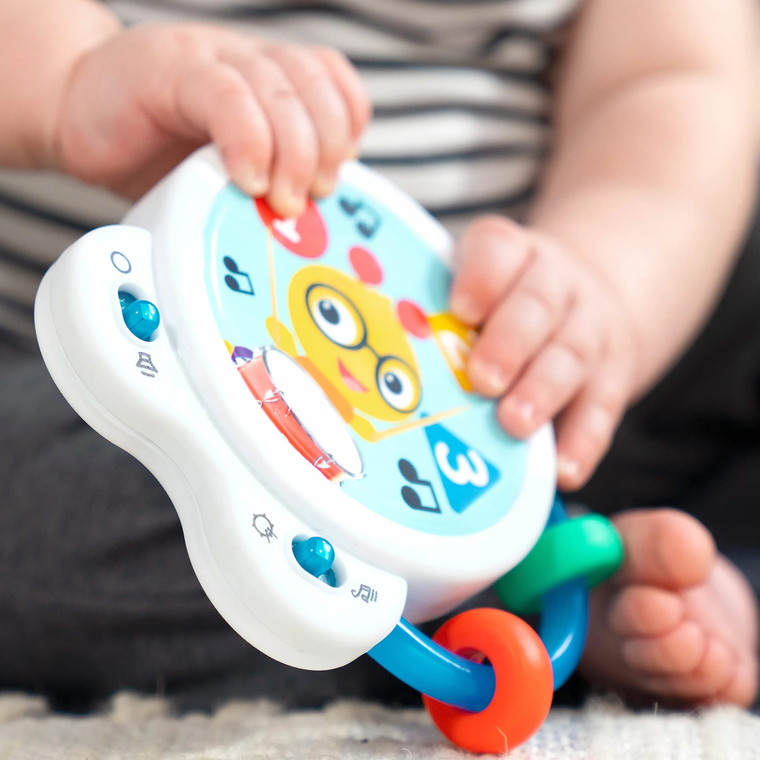 Baby Einstein Tiny Bęben muzyczny, zabawka, wiek 3+ miesięcy, Bead Chaser
