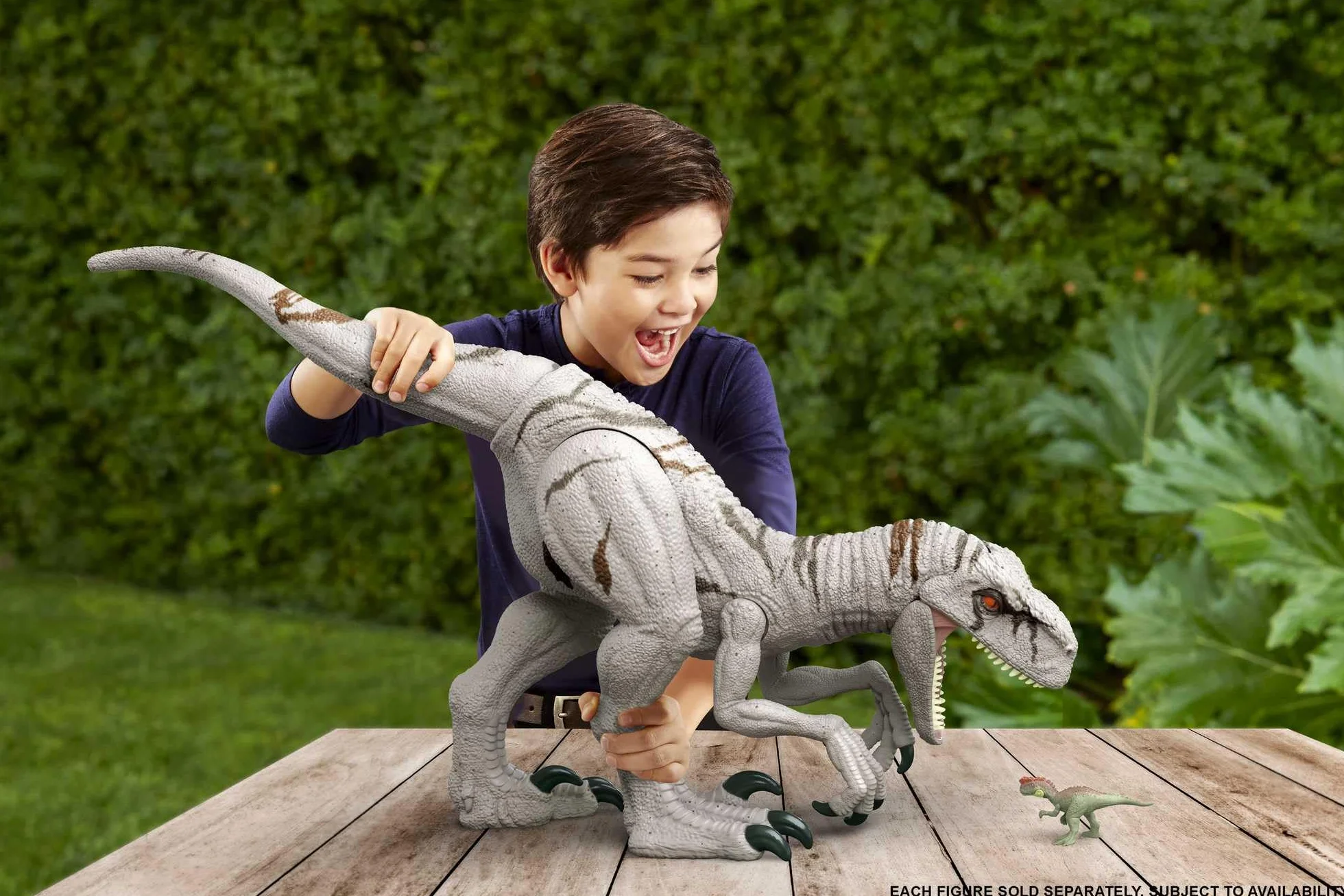 Mattel Jurassic World HFR09 Super Kolosalny Dinozaur Figurka