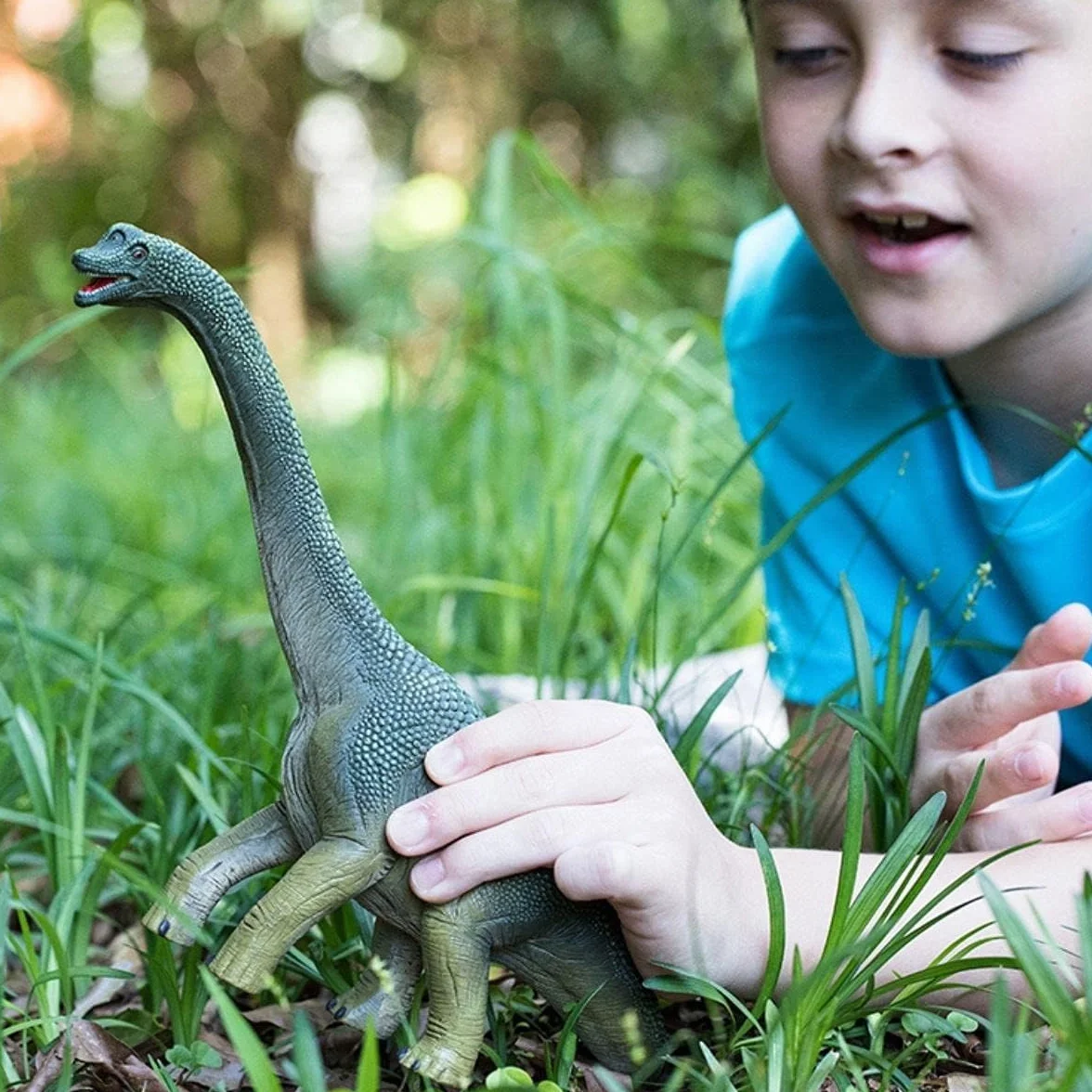 schleich DINOSAURS | Brachiozaur 14581 | Realistyczna figurka schleich Dino | Zabawka dinozaur do kolekcjonowania | Świetny prezent dla dziewczynek i chłopców | Zabawka od 3 lat | 30 x 12 x 19 cm