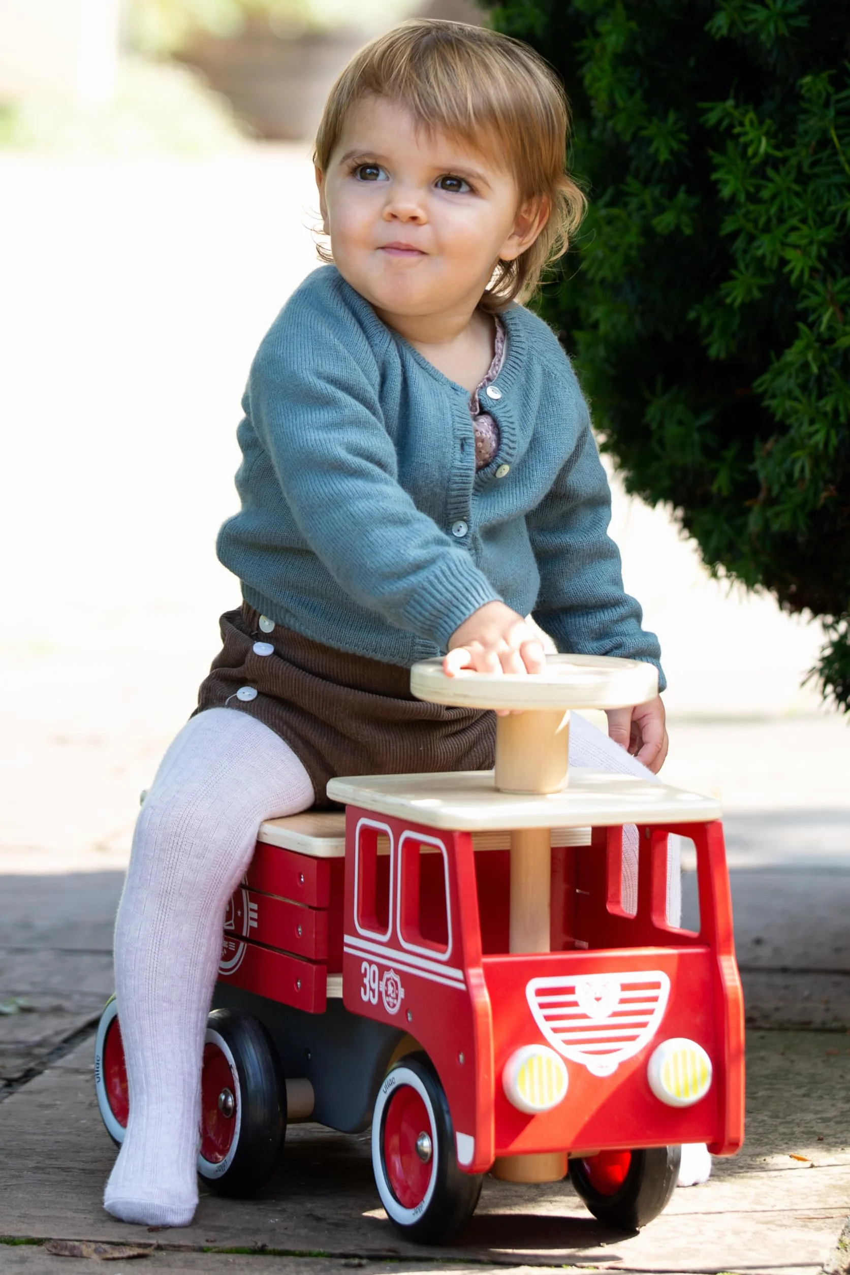 VILAC - Ride on Firetruck (1126R)