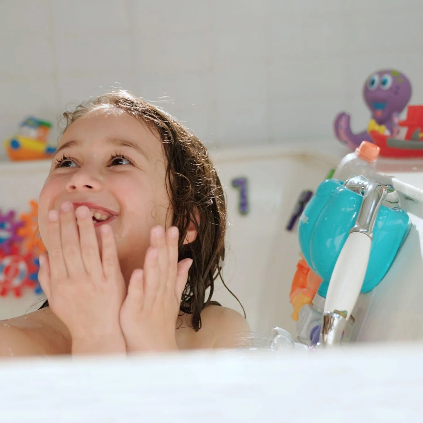Nuby Wacky Waterworks Węże do kąpieli z zabawkami dla dzieci 3 lat