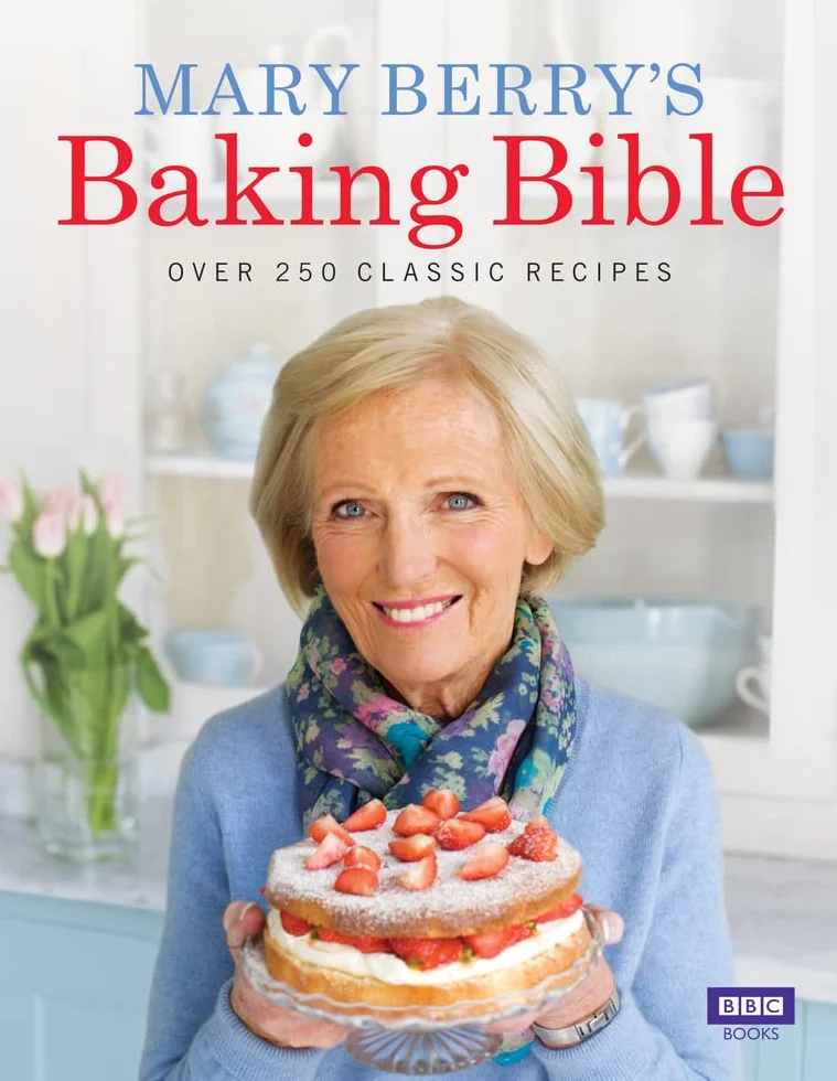 Mary Berry's Baking Bible: Over 250 Classic Recipes