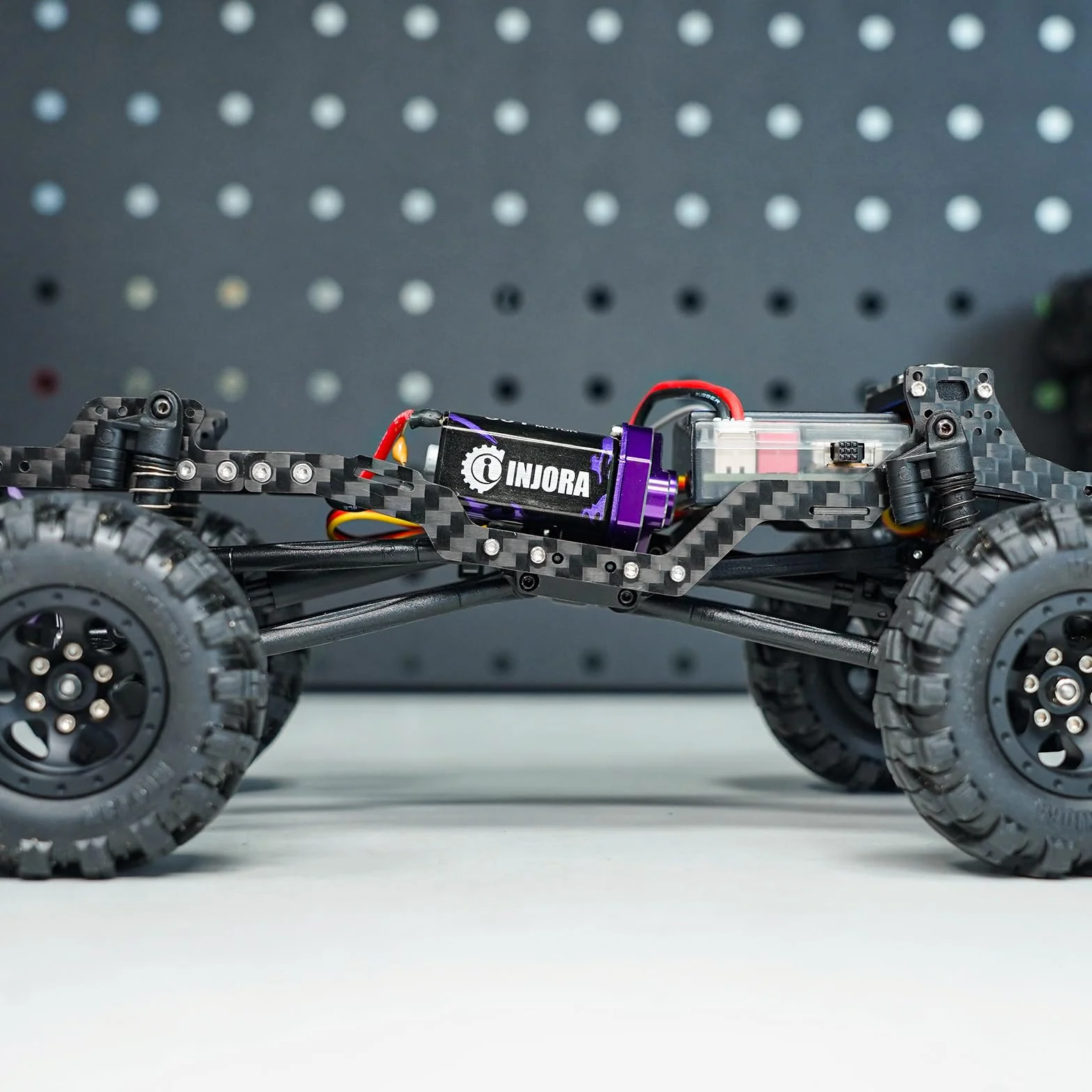 INJORA Uniwersalny zestaw ramy podwozia z włókna węglowego LCG 35 g do aktualizacji 1/24 Axial SCX24