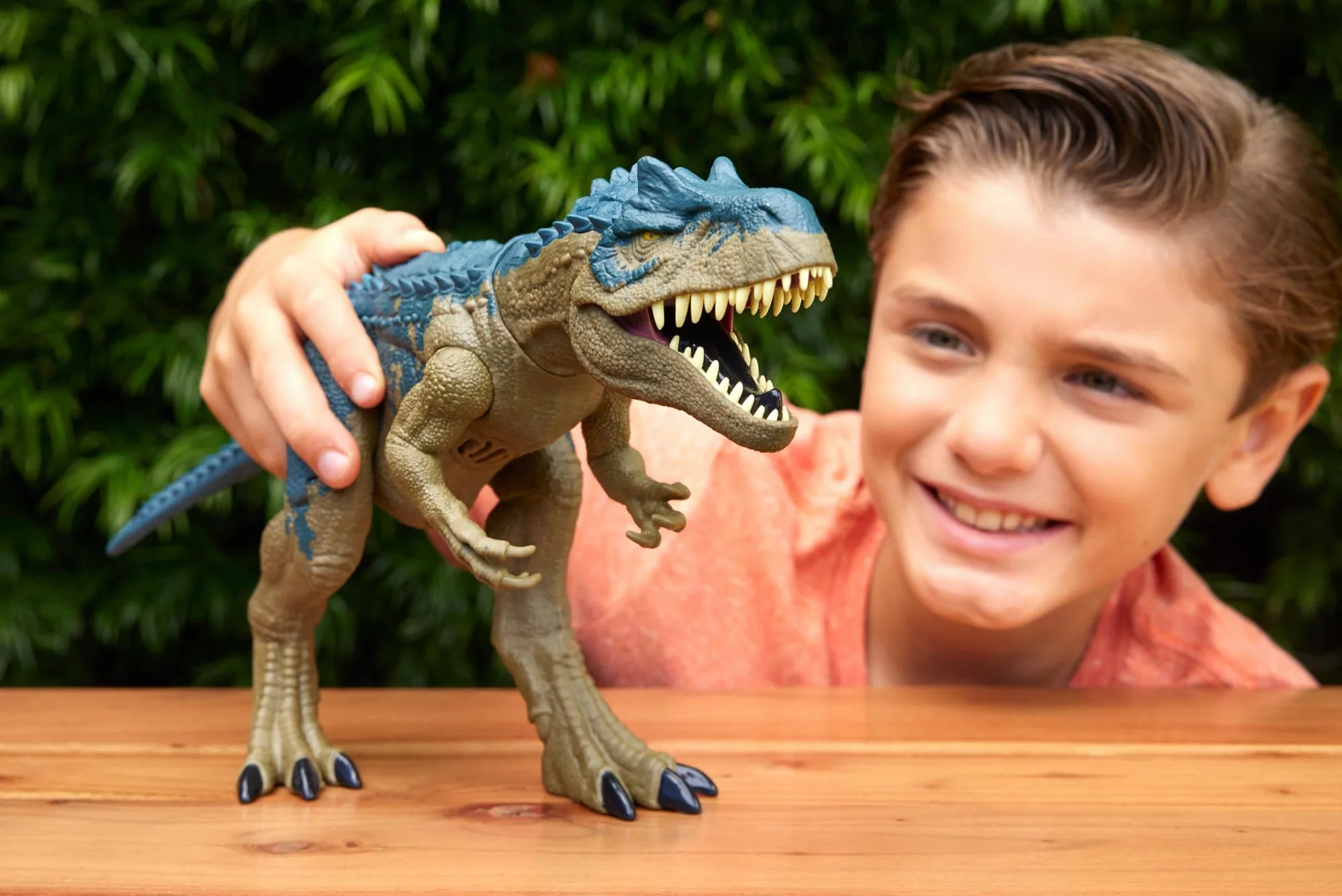 Mattel Jurassic World Straszny Atak Allozaur Figurka dinozaura z atakiem paszczą, rykiem i kolcami aktywowanymi przyciskiem HRX51