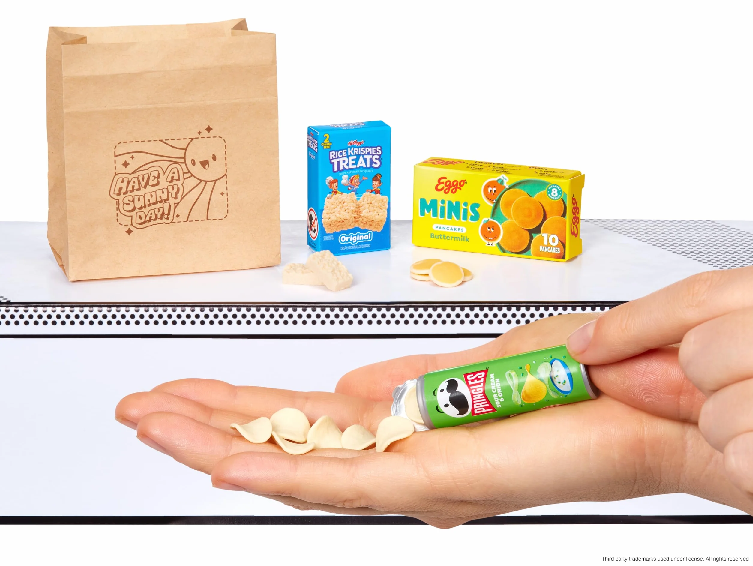 MGA's Miniverse Real Brands Mini Przedmioty Kolekcjonerskie Repliki Żywności Niejadalne dla 8+ Lat