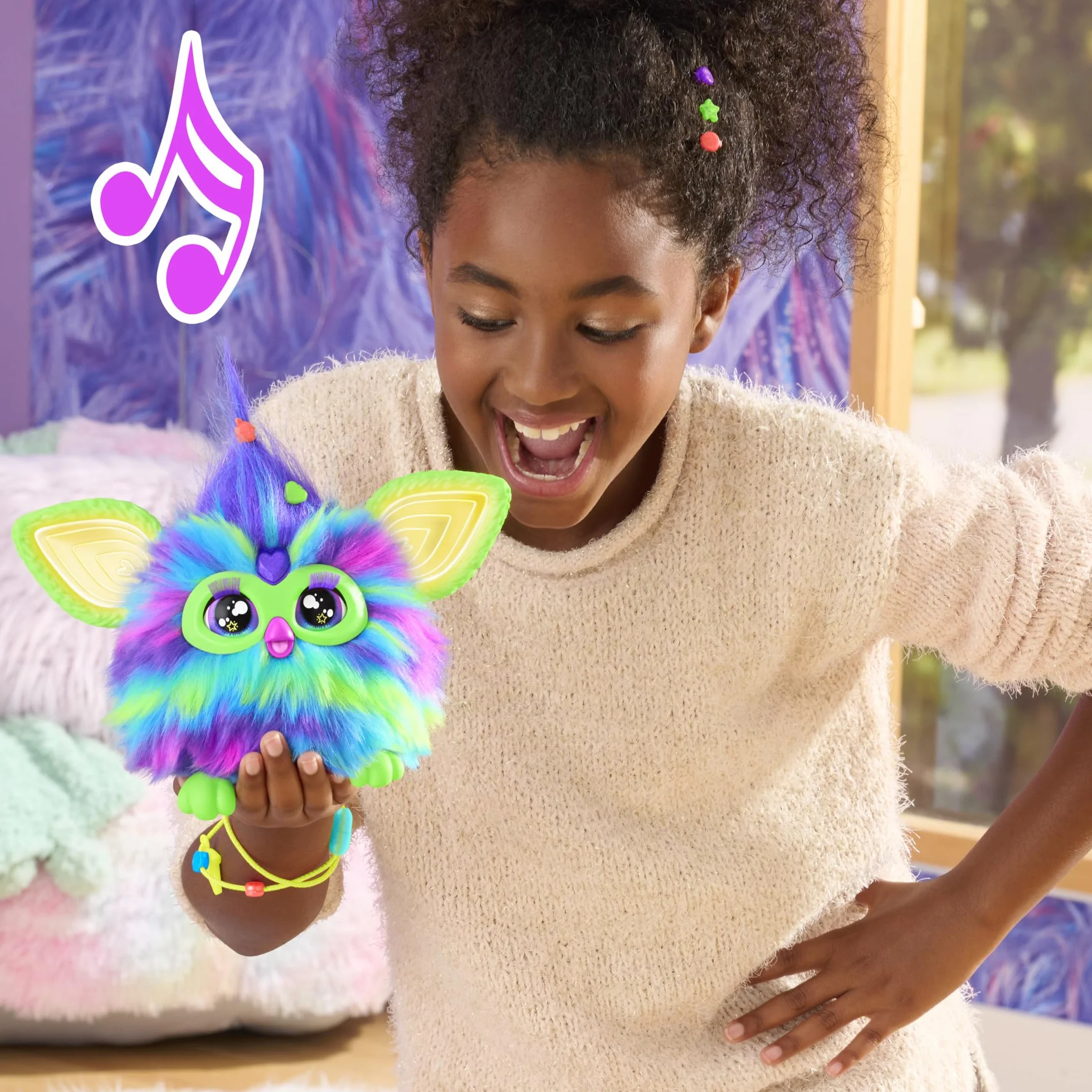 Furby Edycja Galaxy, świecąca, 15 modnych akcesoriów, interaktywne pluszowe zabawki dla dzieci w wieku 6 lat, głos animatroniczny (tylko Amazon)
