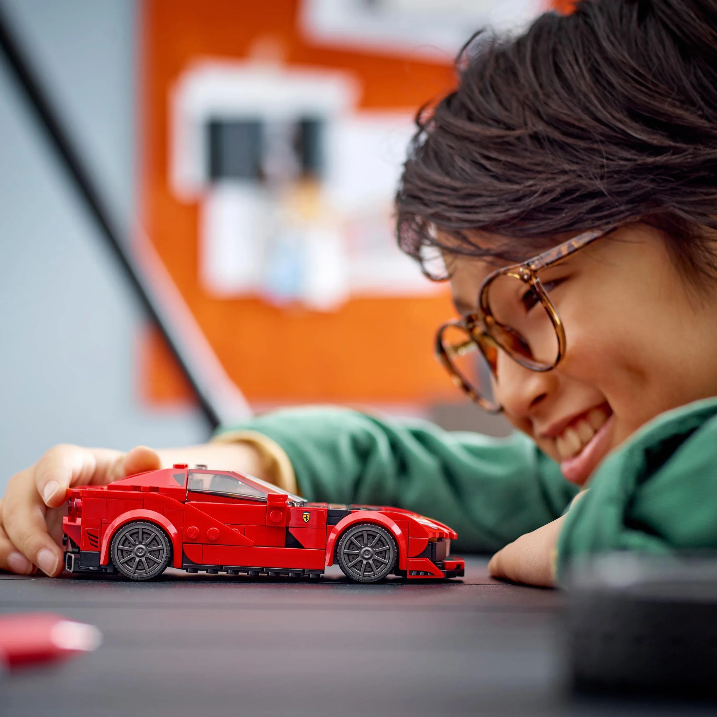 LEGO Speed Champions Ferrari 812 Competizione, Sportowy Samochód, Zabawka dla Dziecka do Zbudowania, Seria 2023, Prezent dla 9-latka i Fana Pojazdów Wyścigowych, 76914