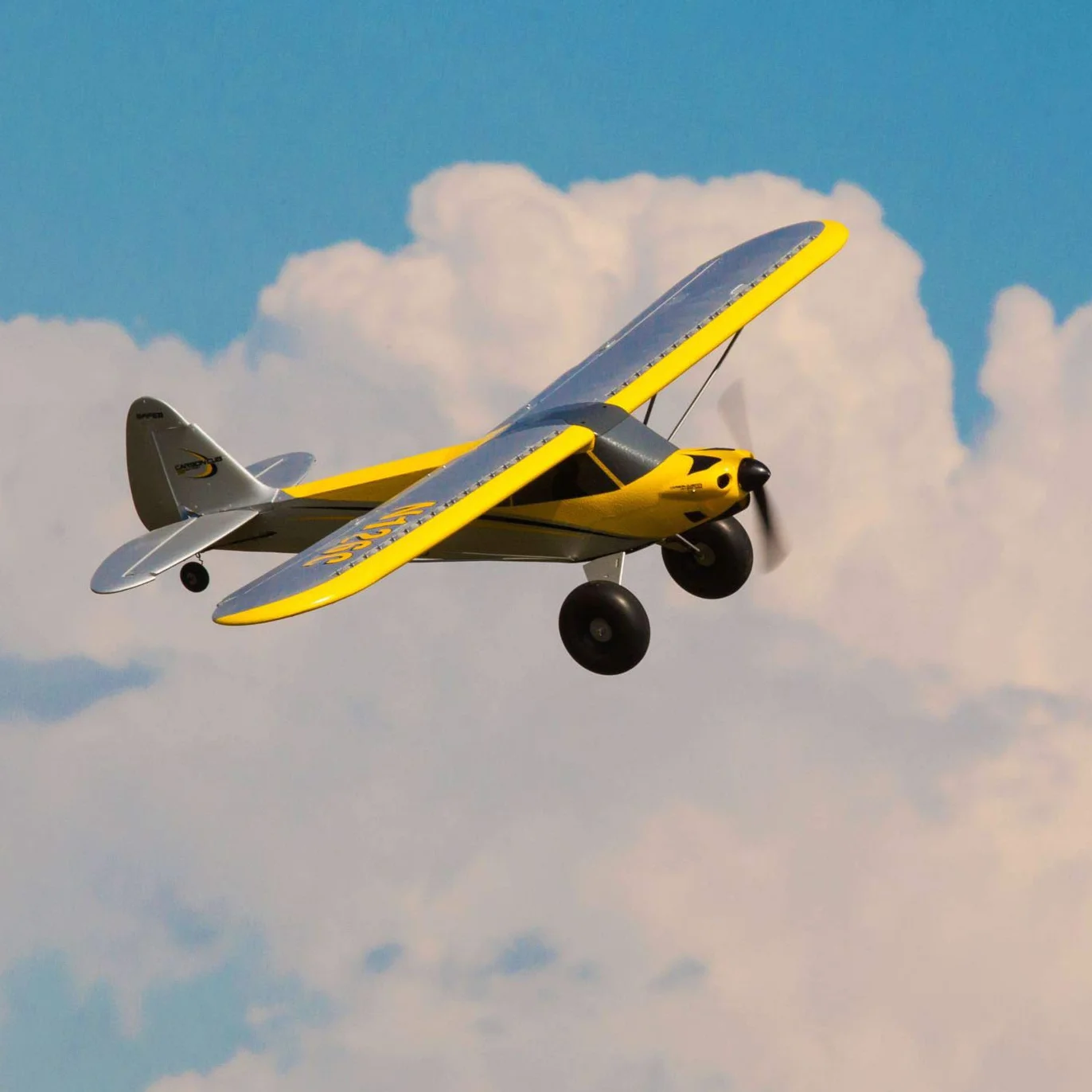 HobbyZone RC samolot Carbon Cub S 2 1,3 m BNF Basic (nadajnik, akumulator i ładowarka nie wchodzą w zakres dostawy) z sejfem, HBZ32500, żółty