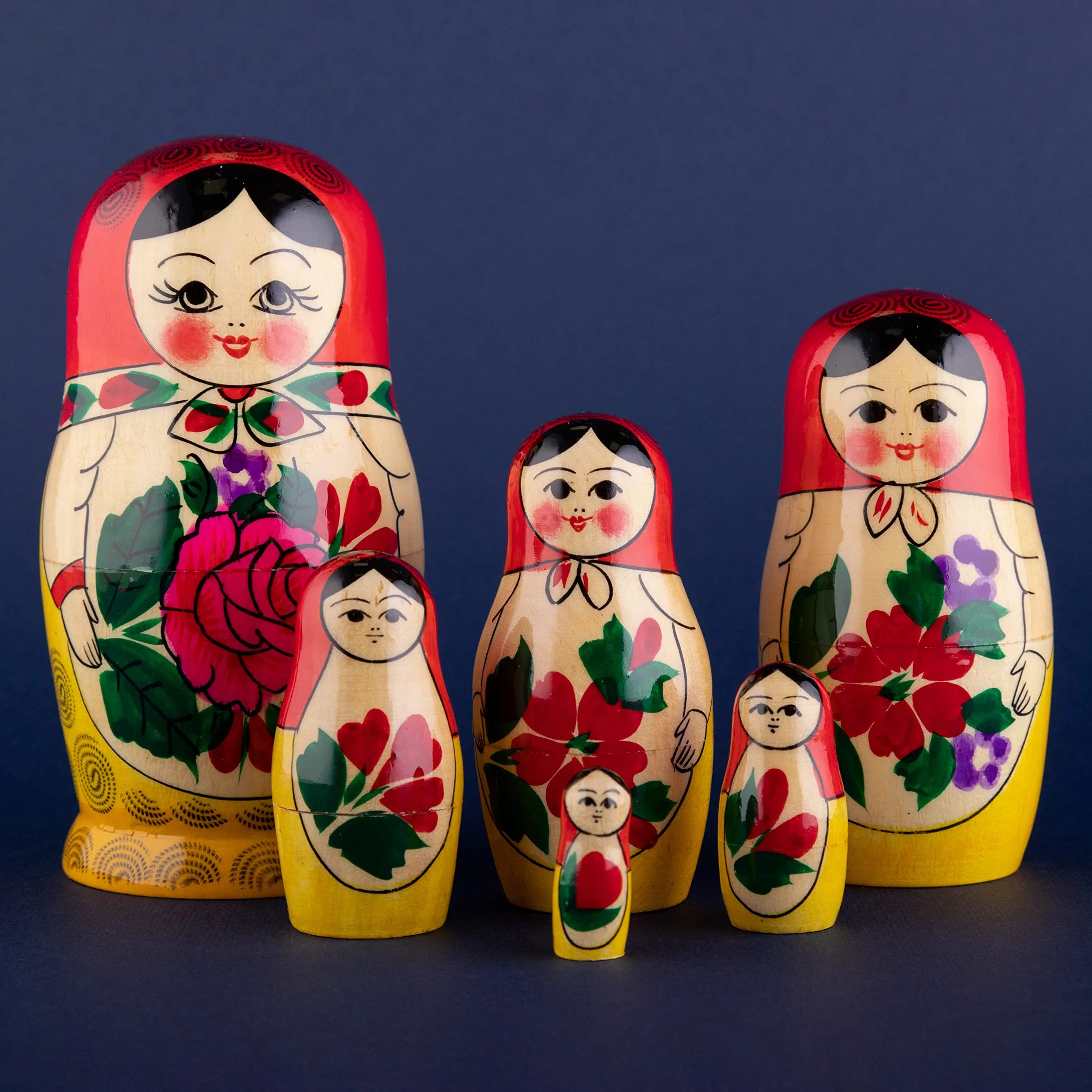 Heka Naturals Sieminow Lalki Gniazdujące | Zestaw Lalek Matryoshka w Całości z Naturalnego Drewna 6 (13 cm) - Tradycyjne Dekoracje do Domu Babushka, Drewniane Zabawki do Układania w Stosy