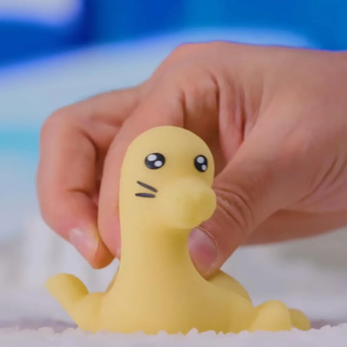 Sbabam FUNNY BOX Polar Friends Jelly Planet, gry dla dzieci z kioskiem, miękkie zabawki dla dzieci, 4 sztuki, znajdź zmianę koloru i świecące w ciemności - zabawka prezent dla dziecka