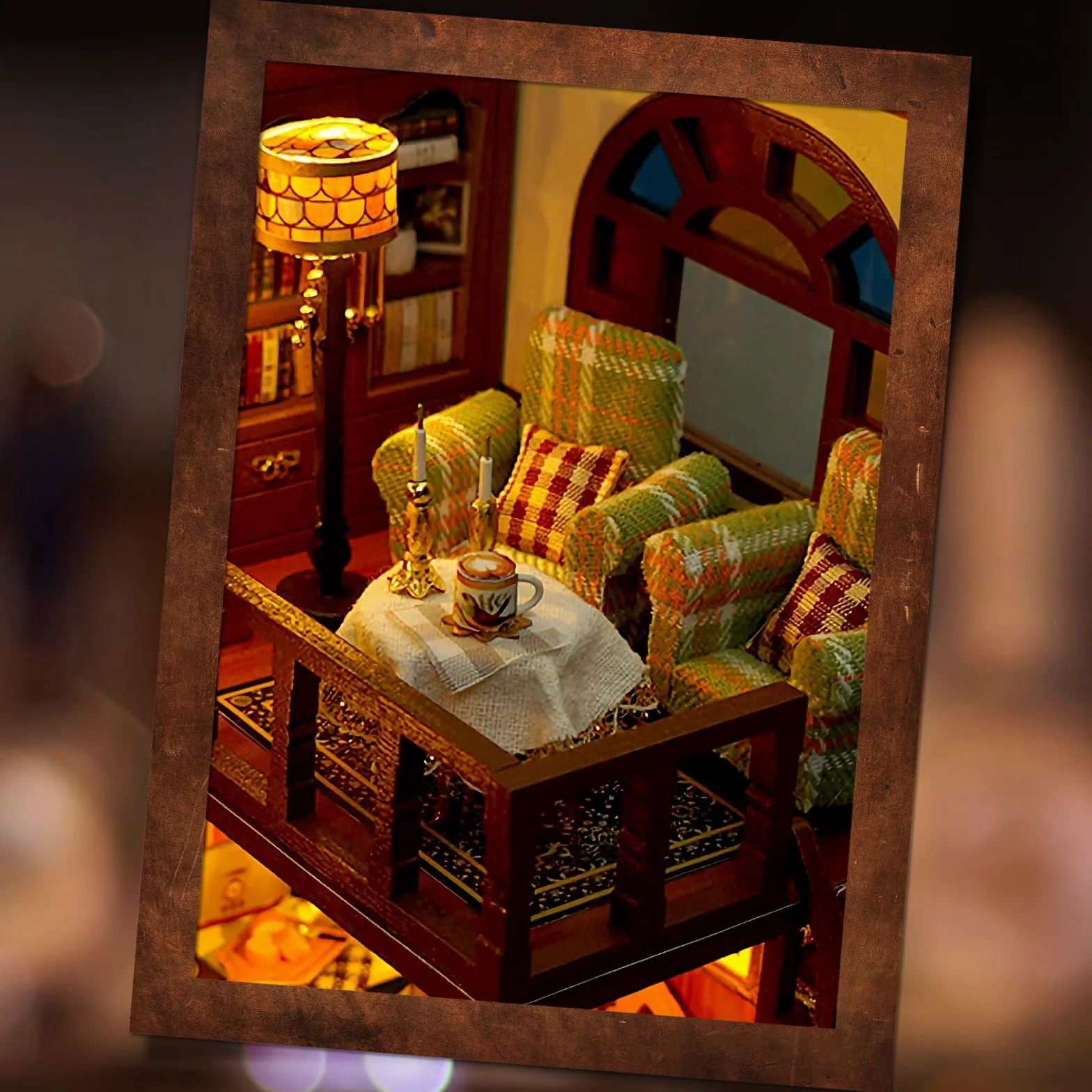Cuteefun Zestaw miniaturowy domek dla lalek, drewniany domek dla lalek z diodami LED, mały zestaw domowy dla dorosłych, wyjątkowe prezenty na urodziny, Boże Narodzenie (orientalny urok)