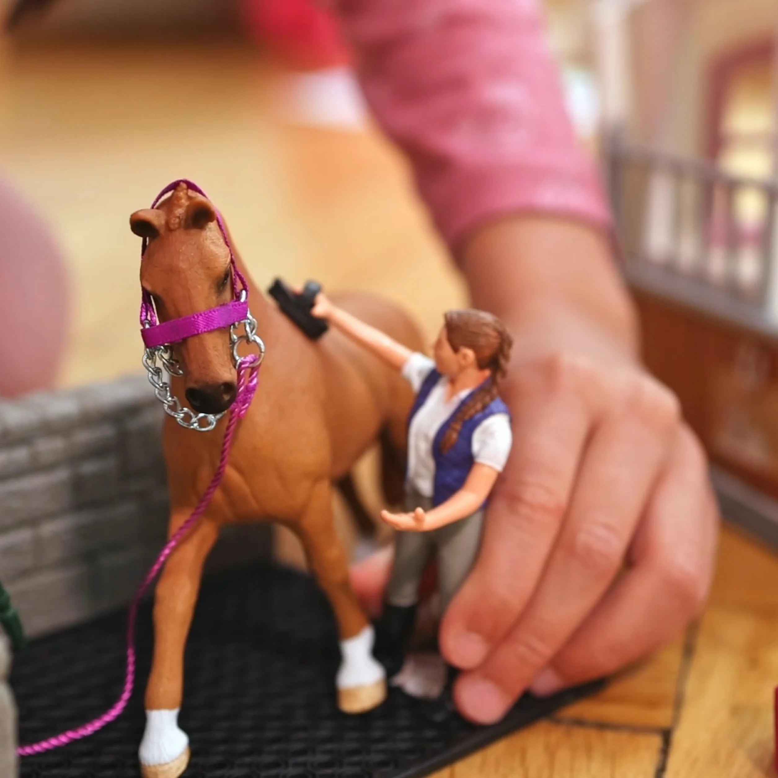 Schleich Horse Club Paardenbox met Wasplaats 72177 Exclusief
