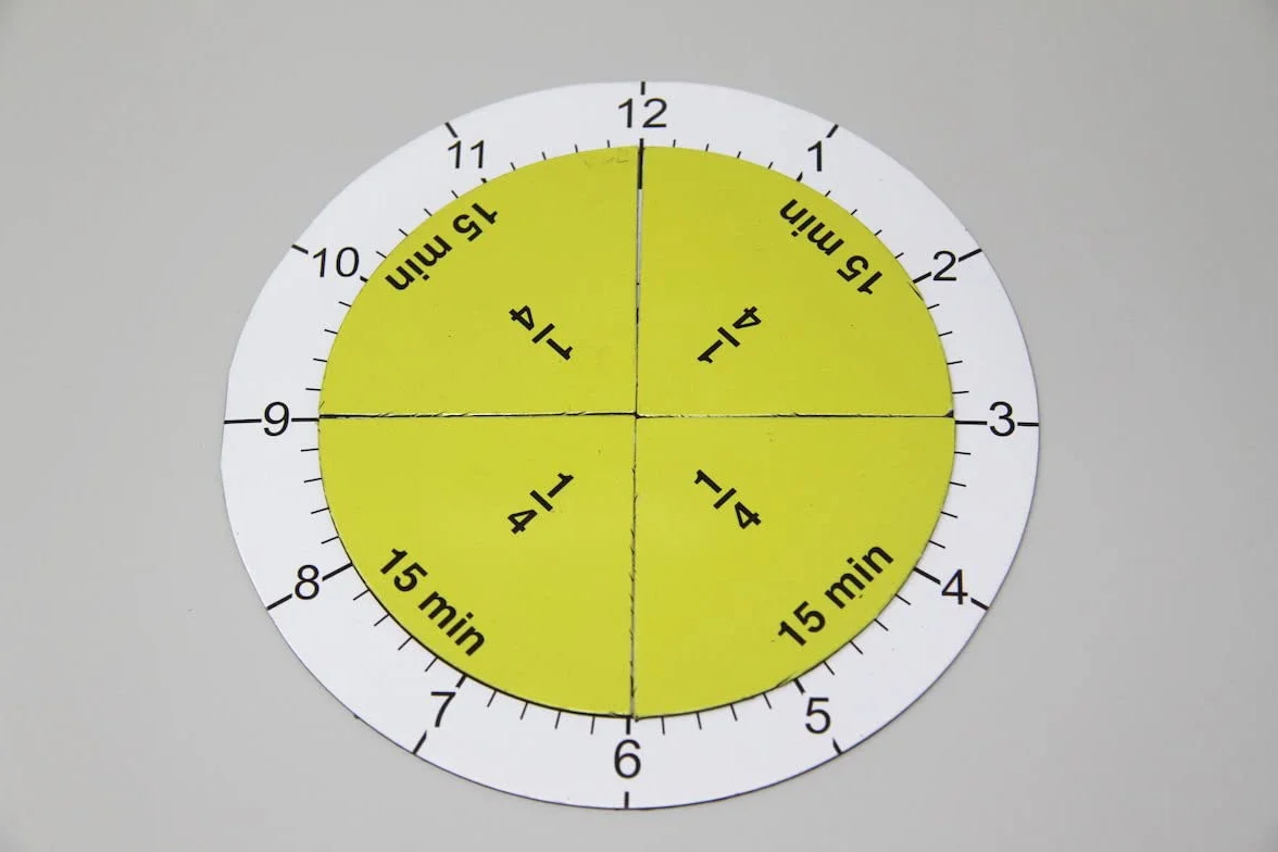 WISSNER active learning Zegar frakcyjny magnetyczny Ø 10 cm 63 sztuki
