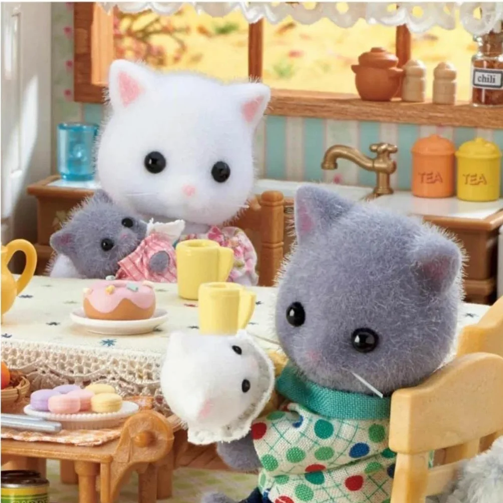 Sylvanian Families Rodzina Kotów Perskich Zestaw do Zabawy, Wielokolorowy, od 3 lat