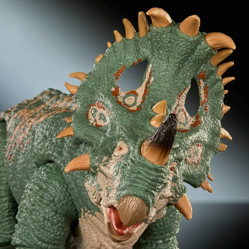 Mattel Jurassic World Kolekcja Hammonda Sinoceratops, figurka dinozaur deluxe, duża zabawka, punkty ruchu, ogon do ustawiania w różnych pozach, zabawka dla dzieci 8+, JKG88