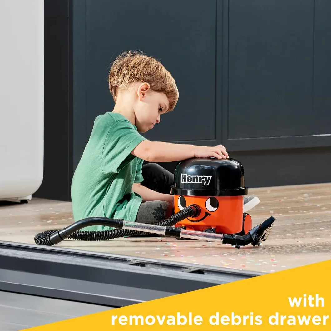 Casdon Henry Vacuum Cleaner. Toy Vacuum Cleaner For Children Aged 3+. Looks And Works Just Like The Real Thing Single(23.2 x 21.2 x 22.8 cm)