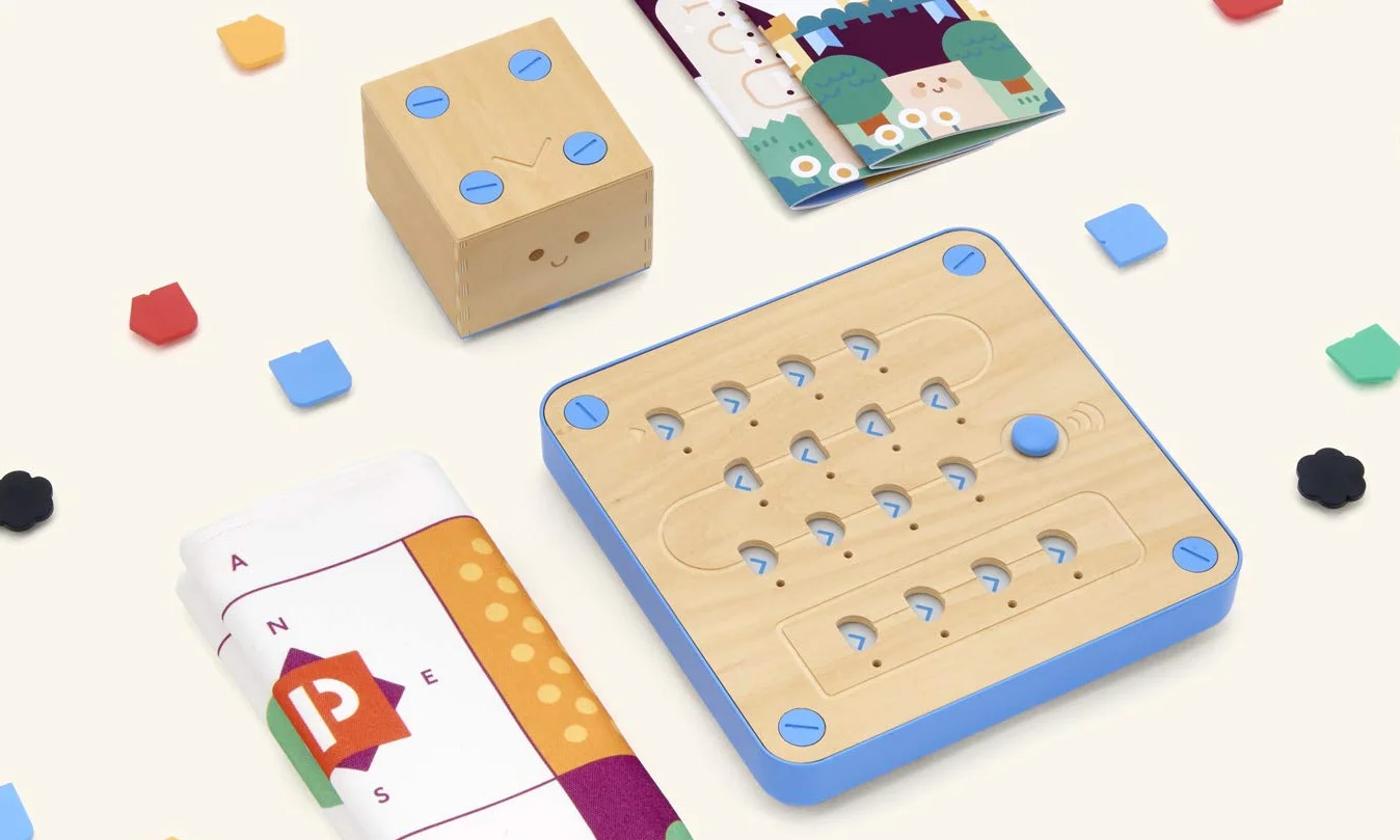 Primo Toys Cubetto Playset, Screenless Coding Toy for Children Aged 3-6