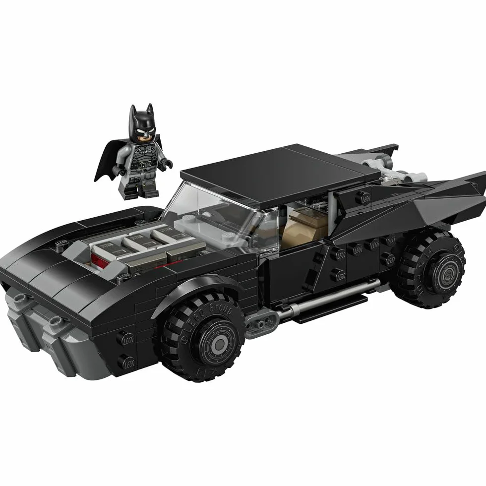 LEGO DC Batman: Batmobil z filmu Batman, samochód superbohatera i minifigurka, pomysł na prezent dla chłopców i dziewczynek w wieku od 9 lat, kolekcjonerski model na 20-lecie 76332