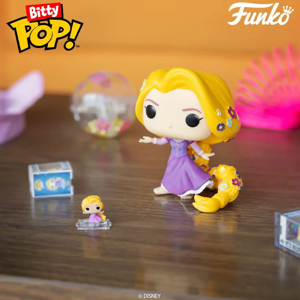 Funko Bitty Pop! Disney Princess - Roszpunka, Merida, Moana i tajemnicza mini-Figurynka z niespodzianką - 2,2 cm do kolekcjonowania - półka do układania w stos w zestawie - pomysł na prezent,