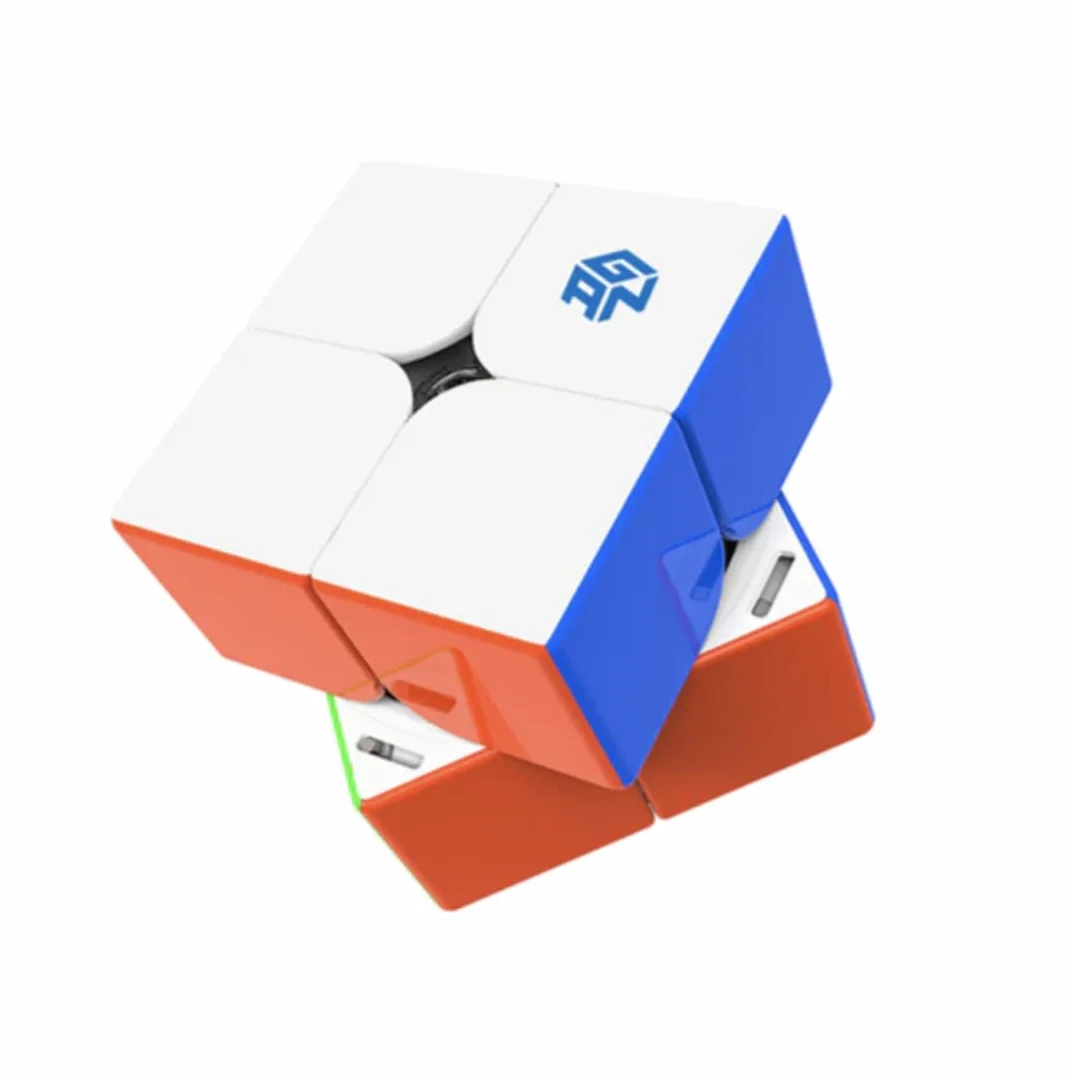 GAN 251 M Air, Kostka magnetyczna 2x2 do speedcubingu, Bez naklejek, 48 magnesów, Zabawka, Mini układanka 251 dla początkujących (Matowy plastik na zewnątrz, mleczny wewnątrz)