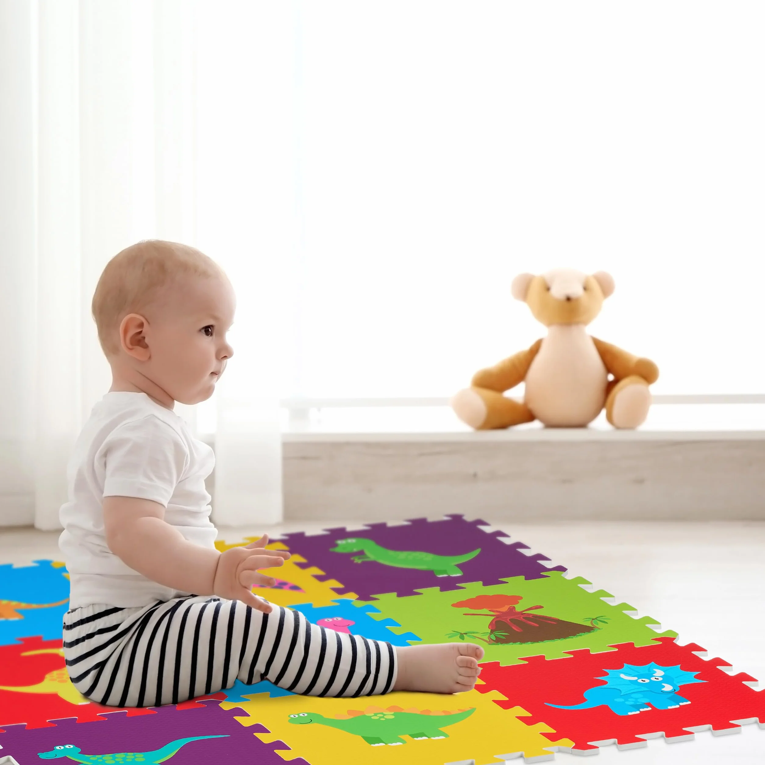 Relaxdays Dywan puzzle, mata do zabawy 3 x 3, dinozaury, mata do raczkowania, guma piankowa bez BPA, wielokolorowa, 86 x 86 cm