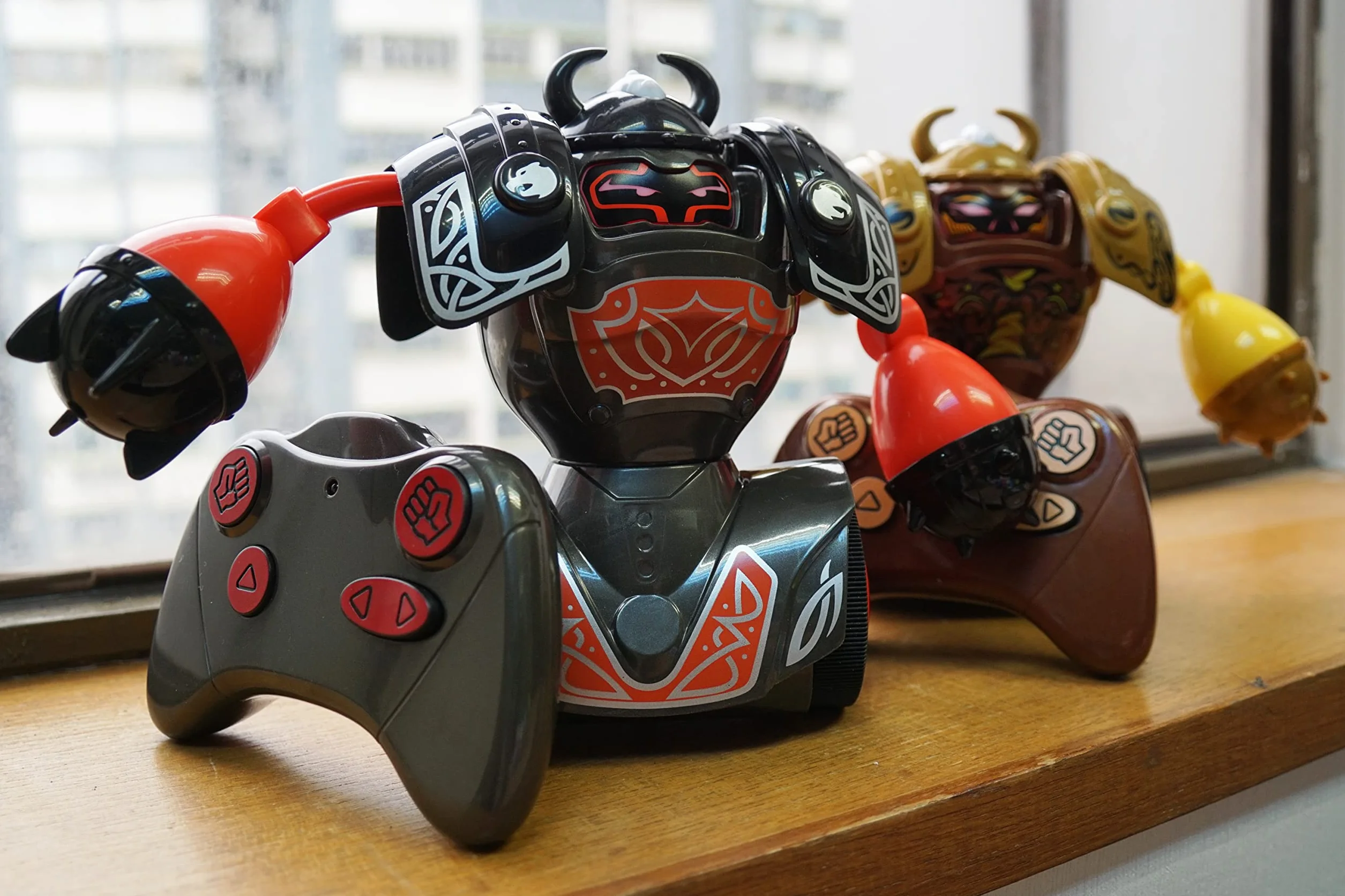 Silverlit-YCOO- Pakiet 2 Pilot zdalnego sterowania Robot Kombat Viking- Opakowanie ekologiczne- Łatwy do rozpięcia-14 cm- Pchnij i uderz przeciwnika, aby się go pozbyć - Dla dzieci w wieku od 5 lat