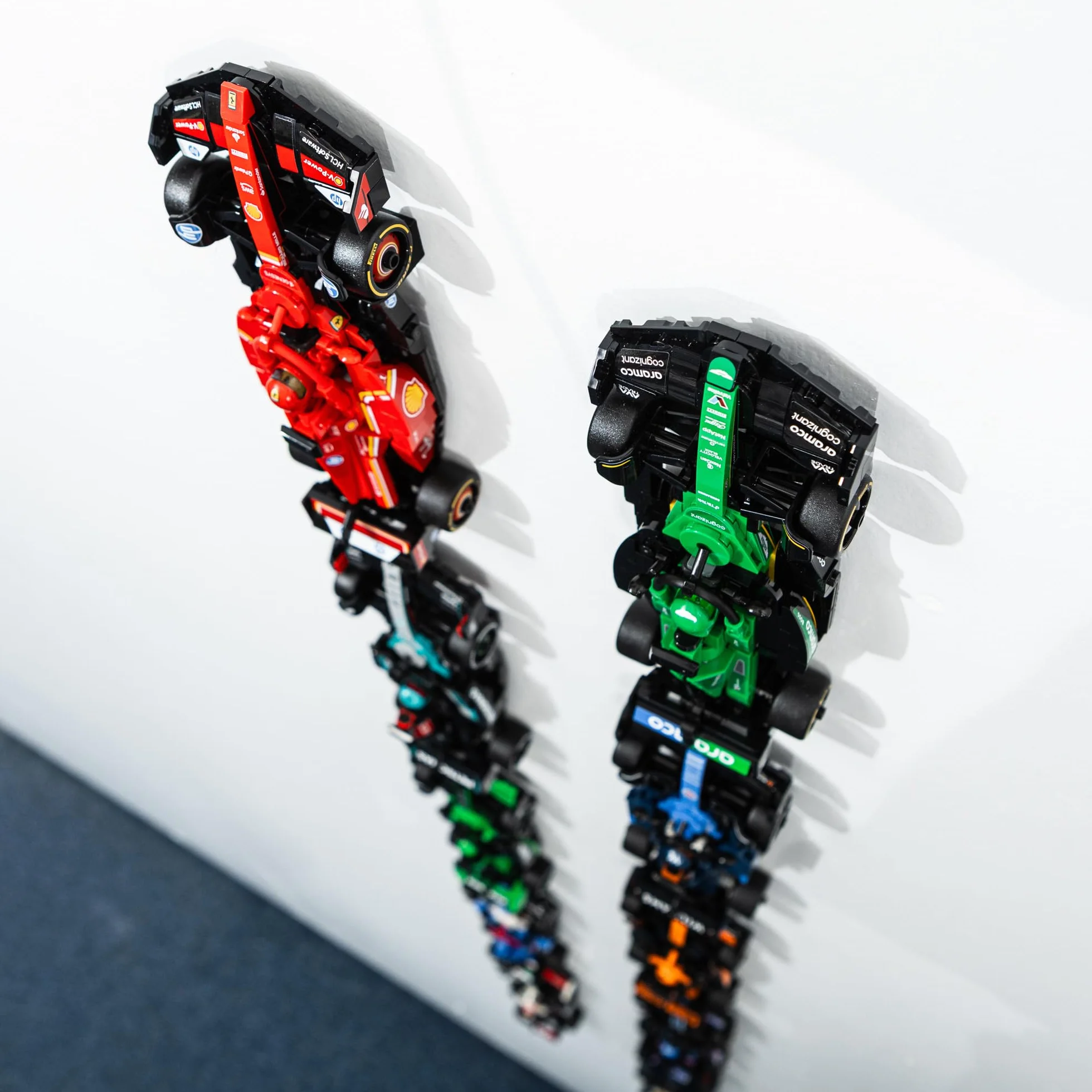 12 x uchwyty ścienne kompatybilne z Lego F1 Speed Champions Cars - haczyki do wyświetlaczy samochodowych - kompatybilne ze wszystkimi zestawami Speed Champions (12 sztuk)