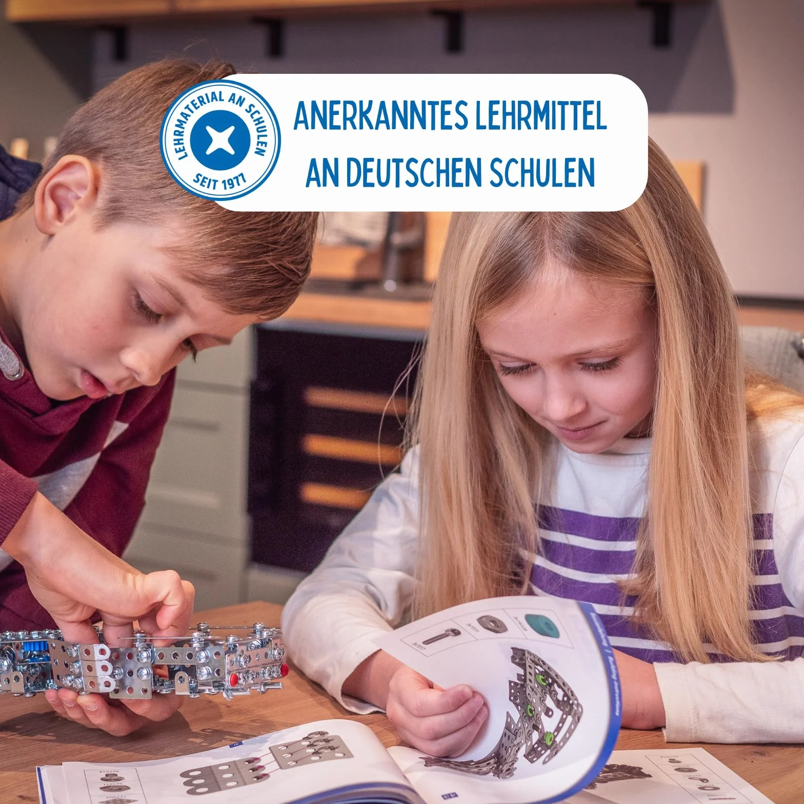 Eitech Metalowa skrzynka budowlana – mini pojazdy budowlane (dźwig)