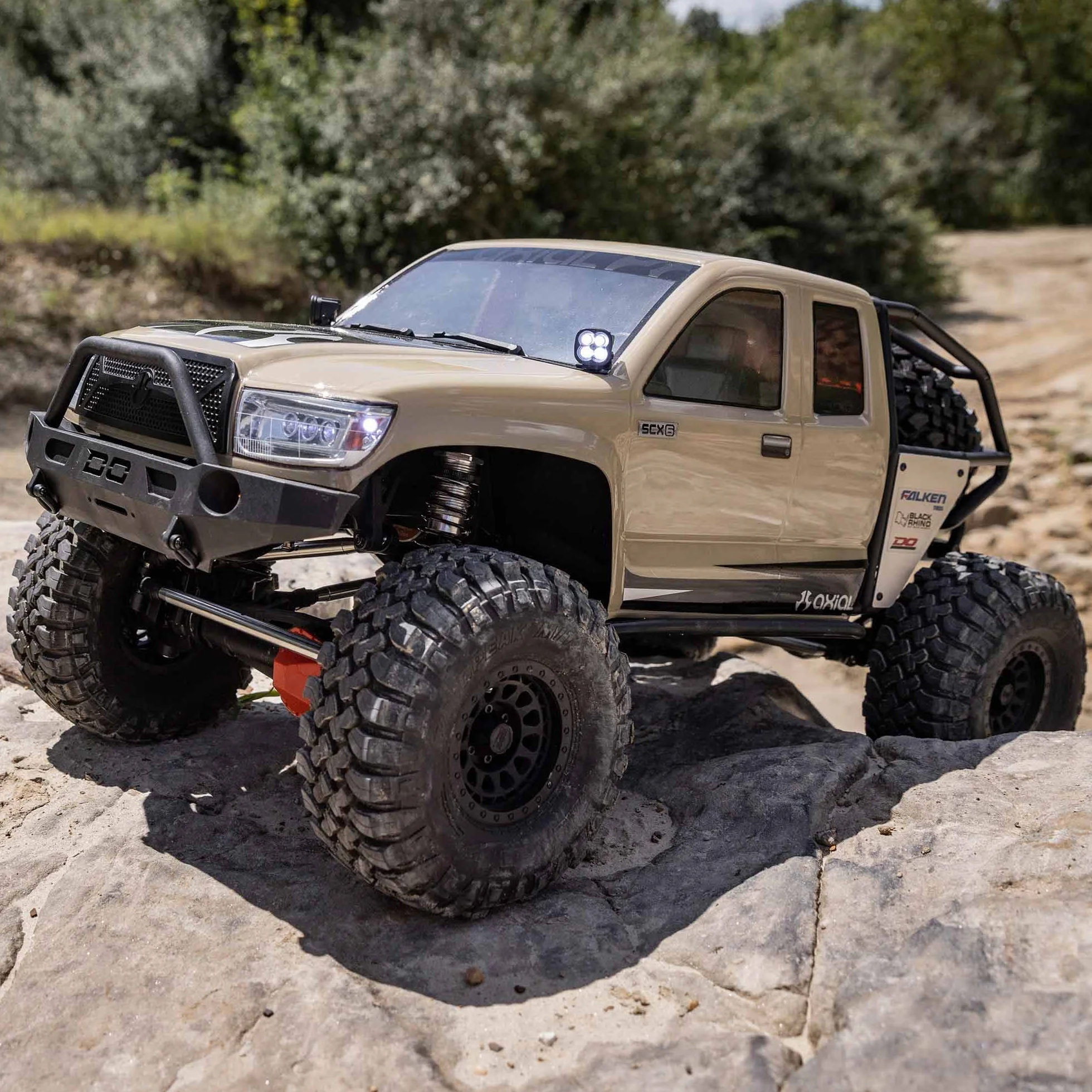 Axial RC Truck 1/6 SCX6 Trail Honcho 4WD RTR, piaskowy