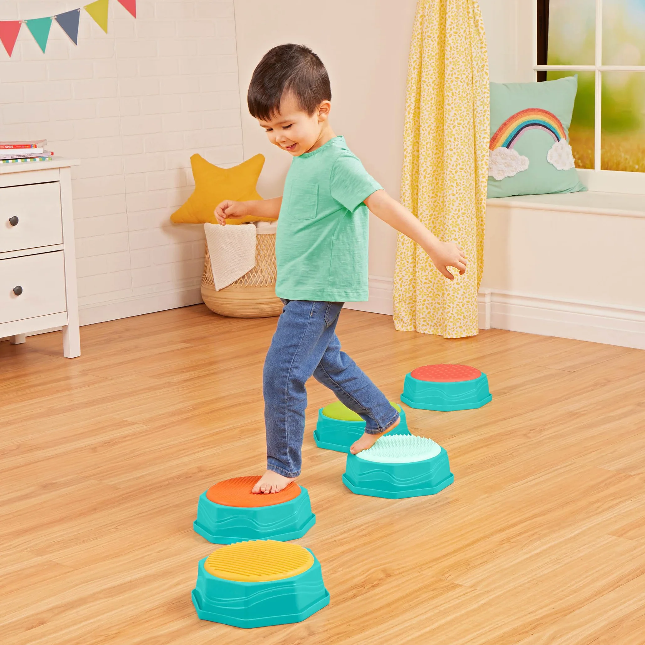 B. toys Beam Interlocking Balancing 5 Sensory Pads & 8 Beams – Active Play for Maluch, Kids - 3 Years + - Balance & Build Set, Multicolor, BX2482DC1Z