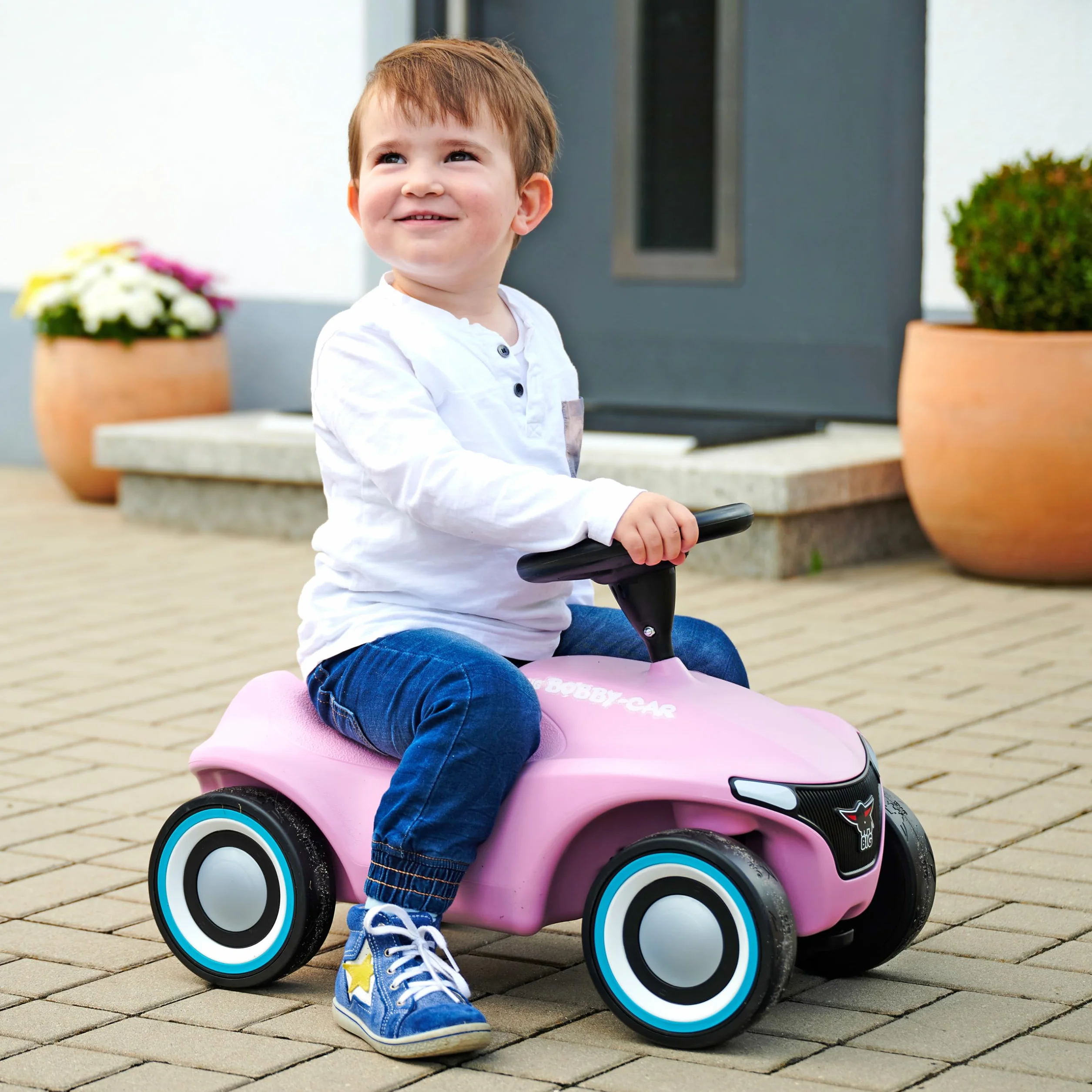Big-Bobby-Car Neo Pojazd ślizgowy dla dzieci od 1 roku, różowy