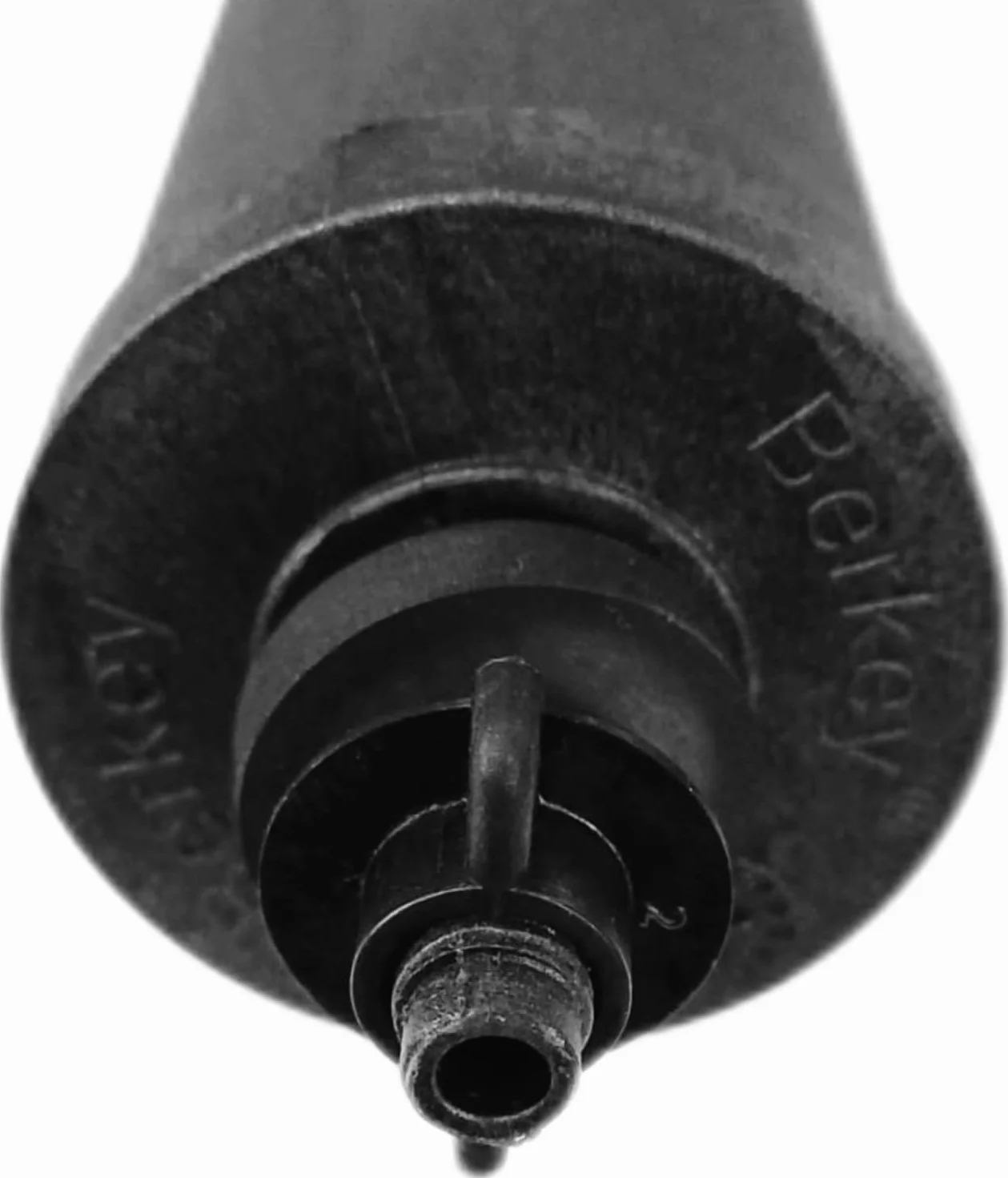 Big Berkey grawitacyjny system filtrowania wody na blacie ze stali nierdzewnej 2,25 l z 2 autentycznymi czarnymi elementami Berkey BB9-2