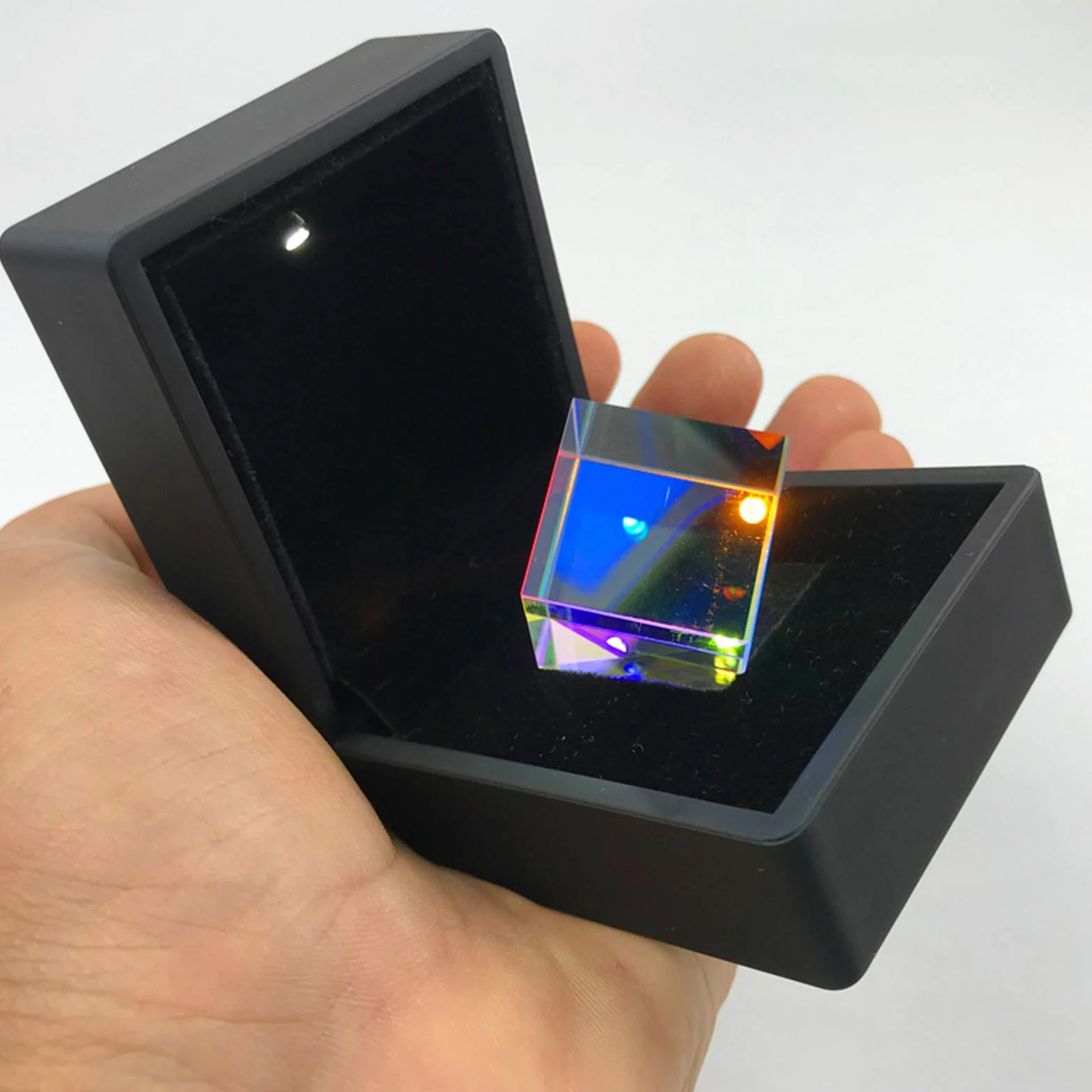 Kostka pryzmatyczna 2,3 cm ze szkła optycznego, pryzmat dichroiczny RGB, eksperyment optyczny dla dzieci