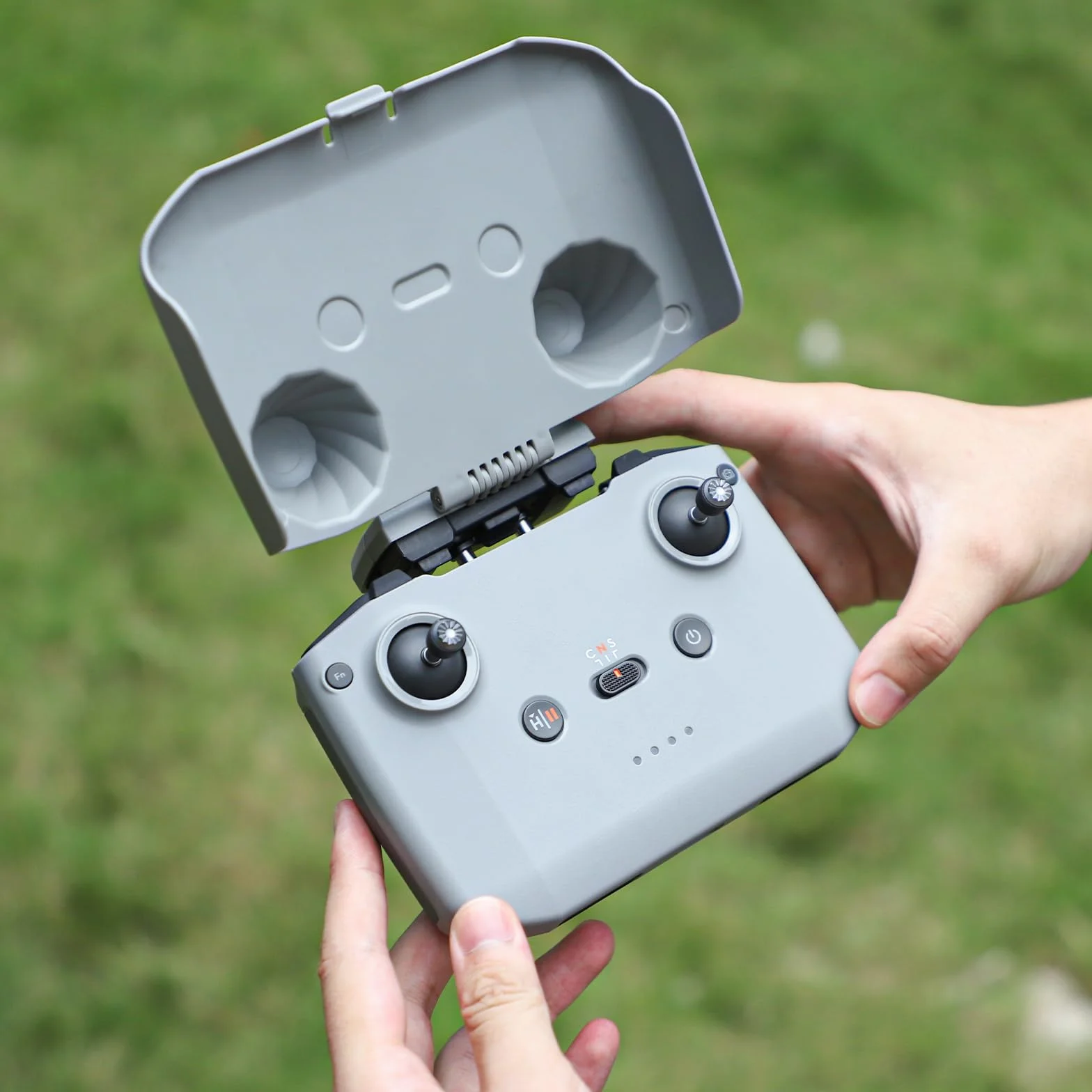 JOYSOG Osłona przeciwsłoneczna RC, osłona ochronna do pilota zdalnego sterowania DJI Mini 4 Pro/AIR 3 RC N2/RC N1 i akcesoria do joysticków