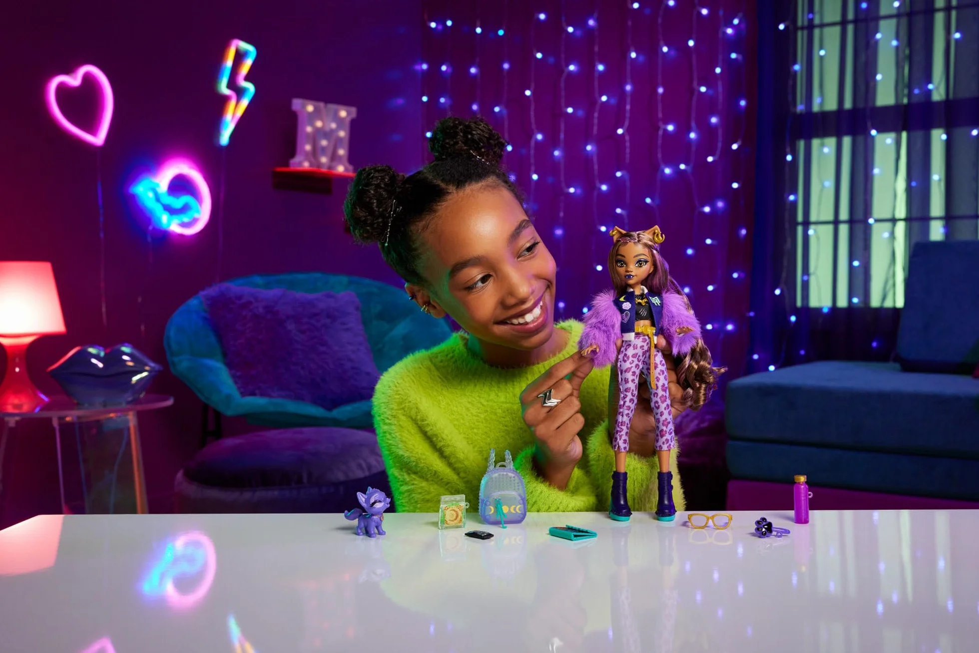 Monster High Clawdeen Wolf Lalka podstawowa z Crescent i akcesoriami HRP65