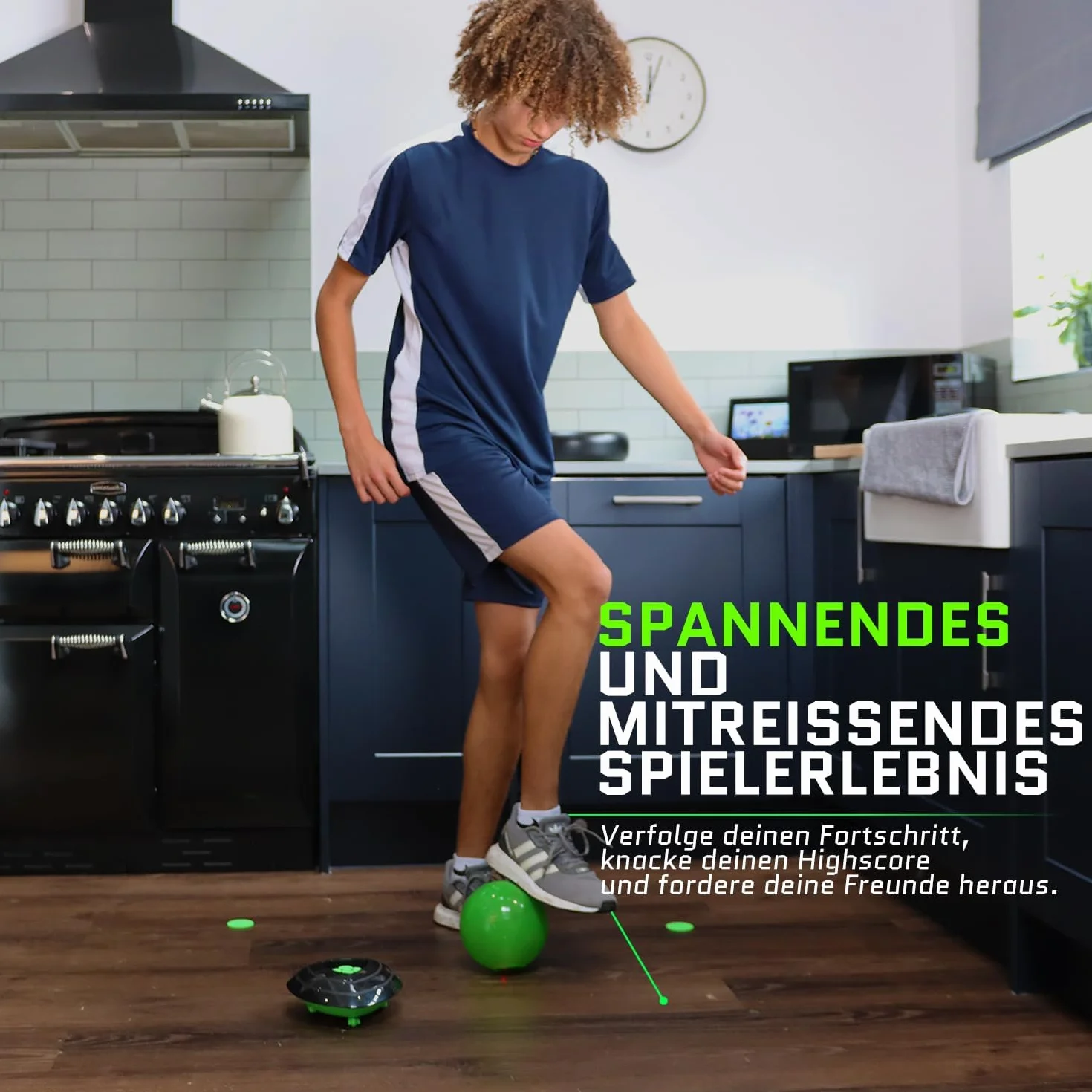 Smart Ball 1001CB Soccer Bot Indoor Football Trainer, czarny