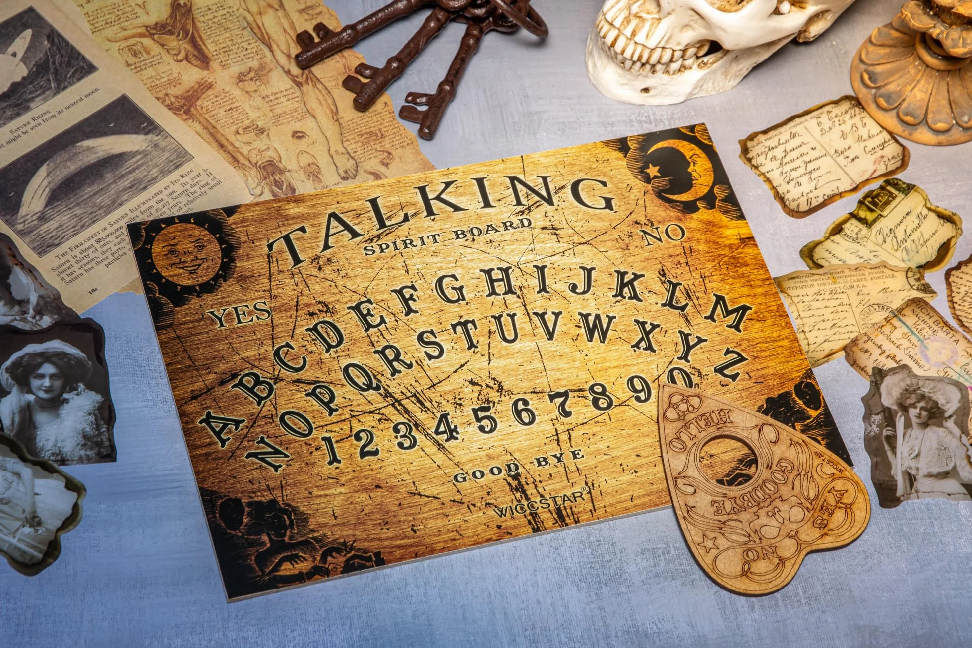 Drewniana deska Ouija – deska czarownicy ze szczegółową instrukcją (może nie być dostępna w języku polskim)